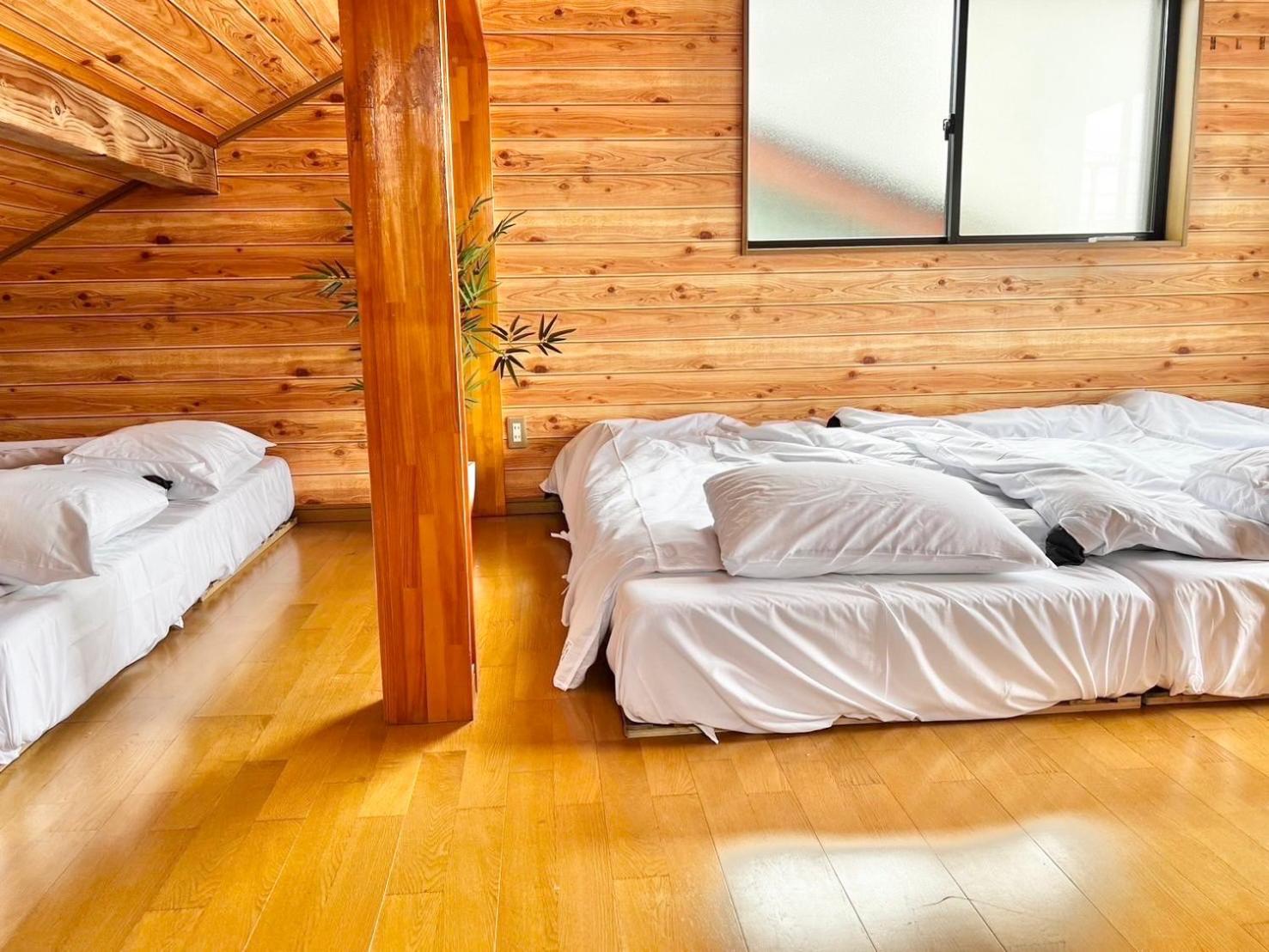 Tokyo log house with Free parking