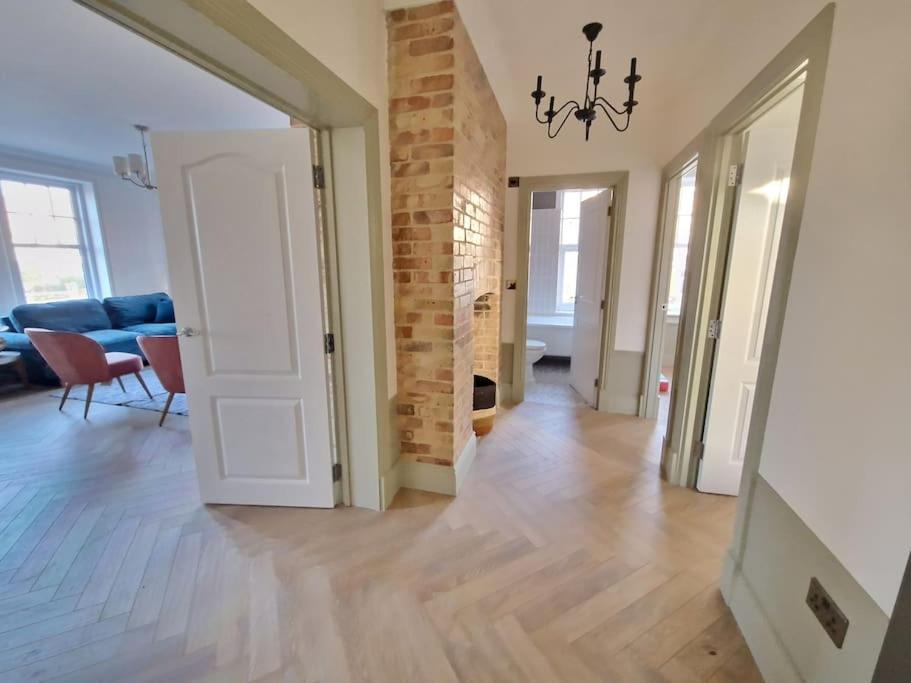 Victorian Villa, Hunstanton Norfolk Sleeps 20 view 3