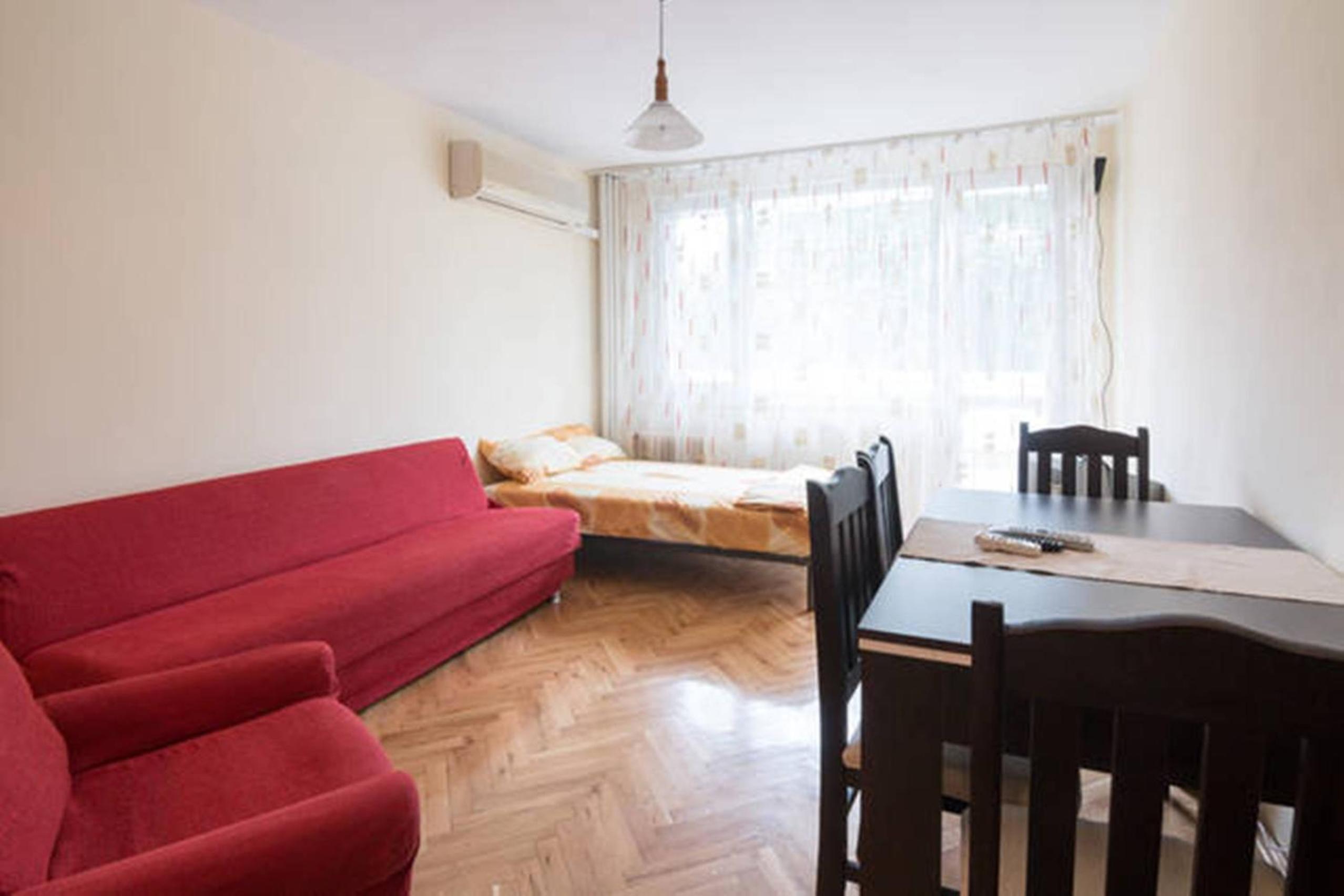 Relax in Lazur - Georgi Baev Str