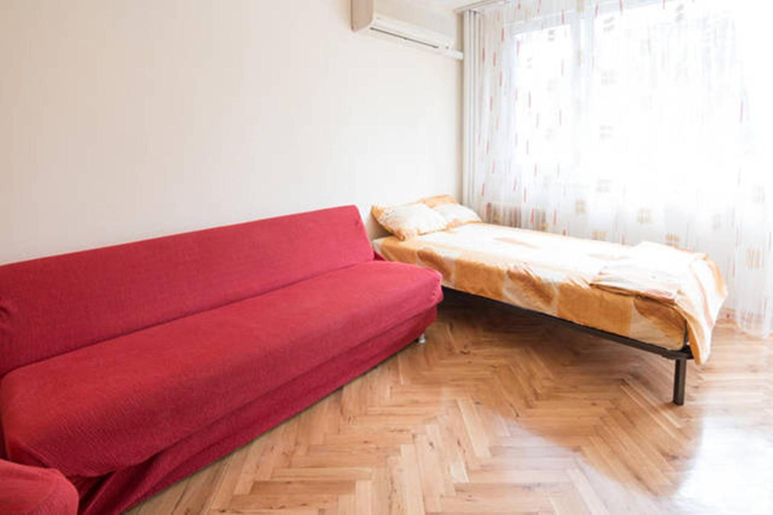 Relax in Lazur - Georgi Baev Str
