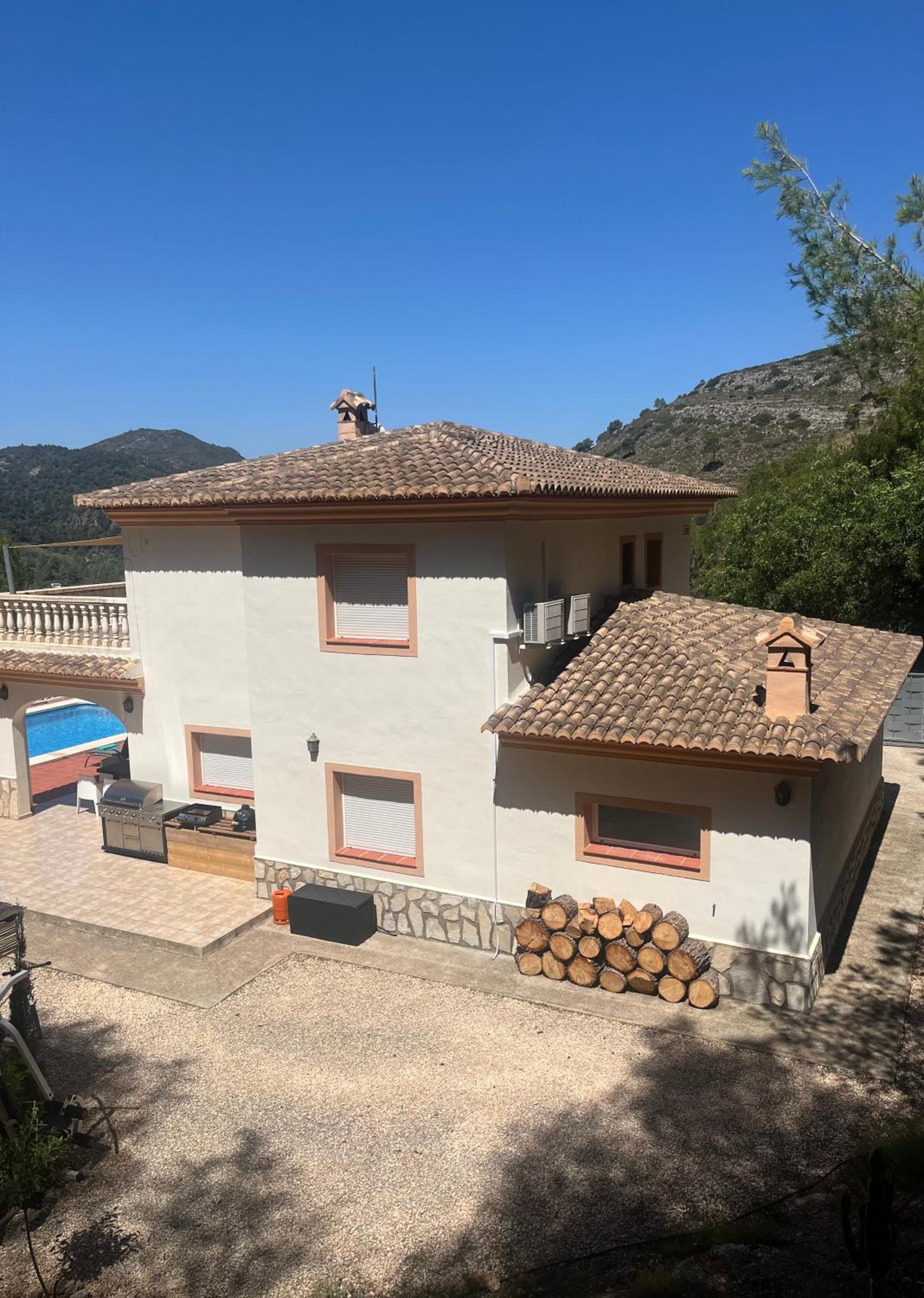 Casa Luna