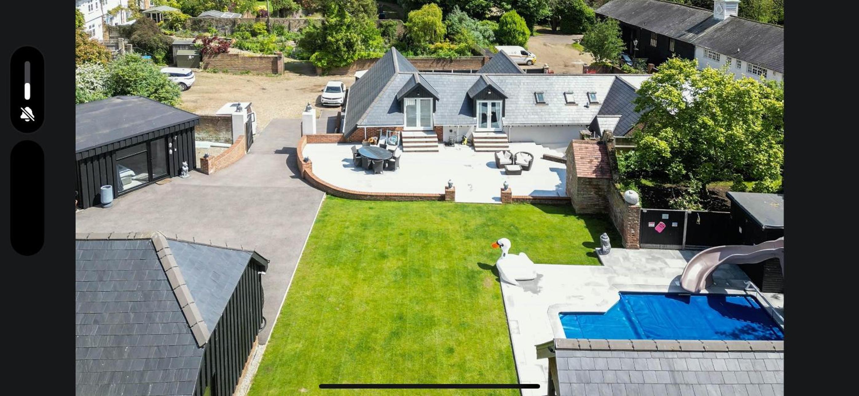 Private Heated Pool Oasis Hot Tub, Bar , games & Retreat view 3