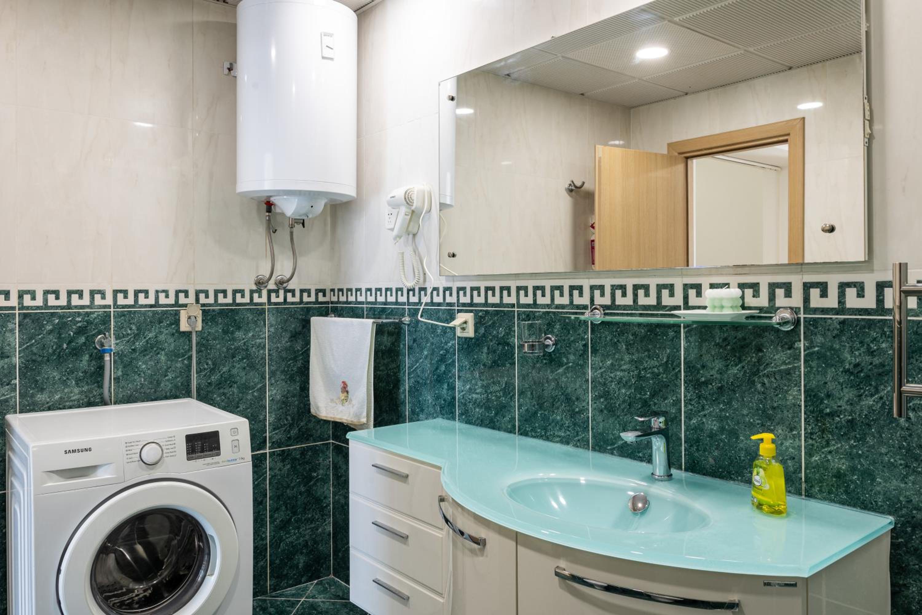 Beach Apartment Francesko near Old Town