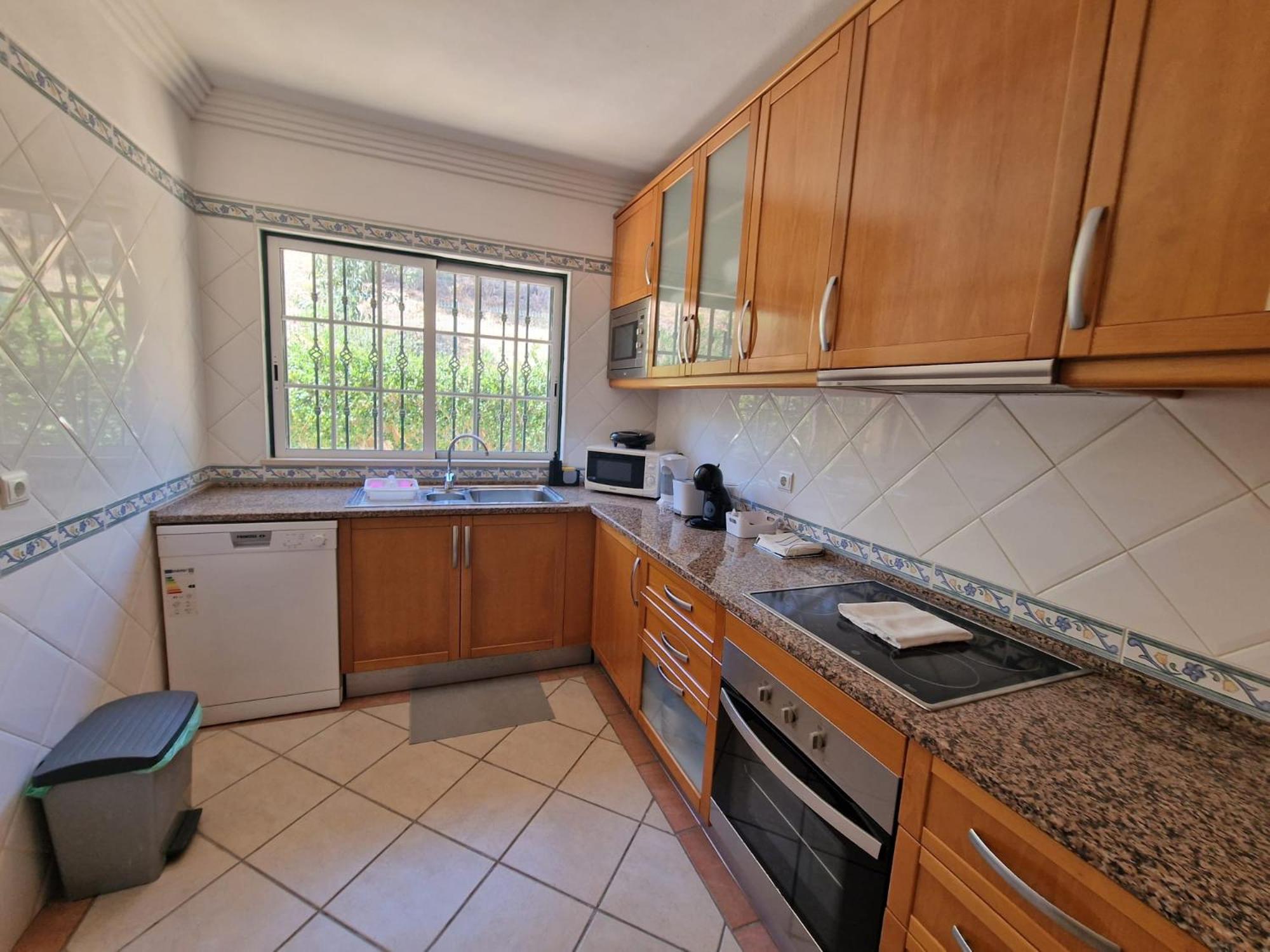 Charming Villa Albufeira view 4