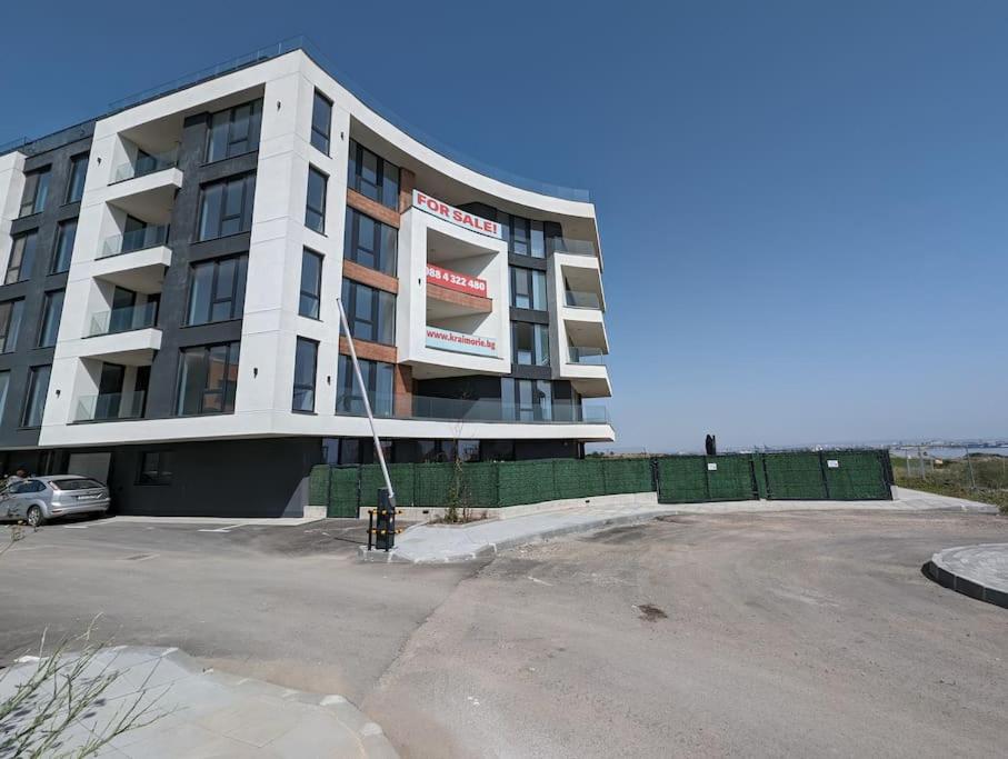 Foros Apartment