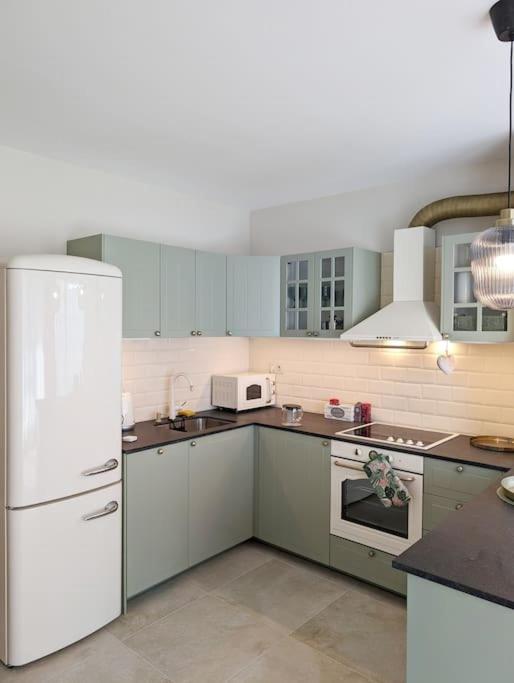 Foros Apartment