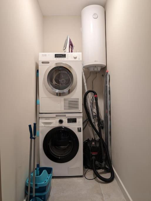 Foros Apartment