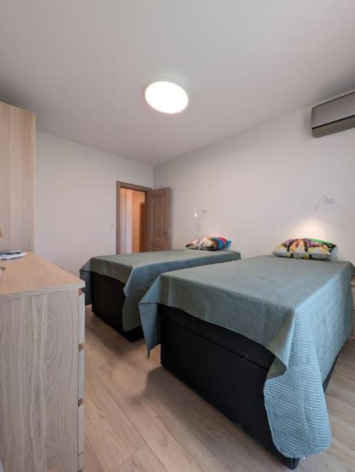 Foros Apartment