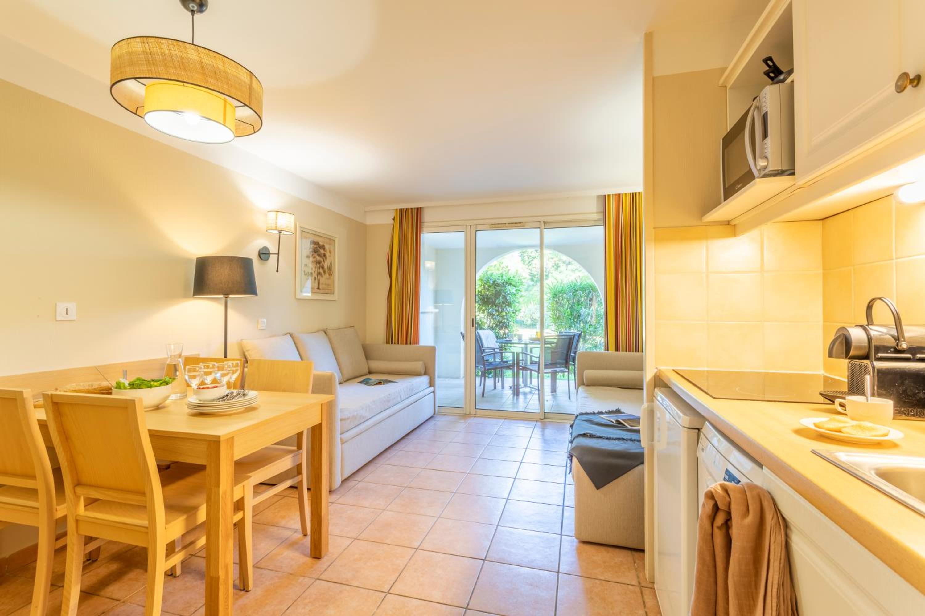 Hyeres Vacations - Residence Pierre  Vacances le Hameau de la Pinede - Property Image 9