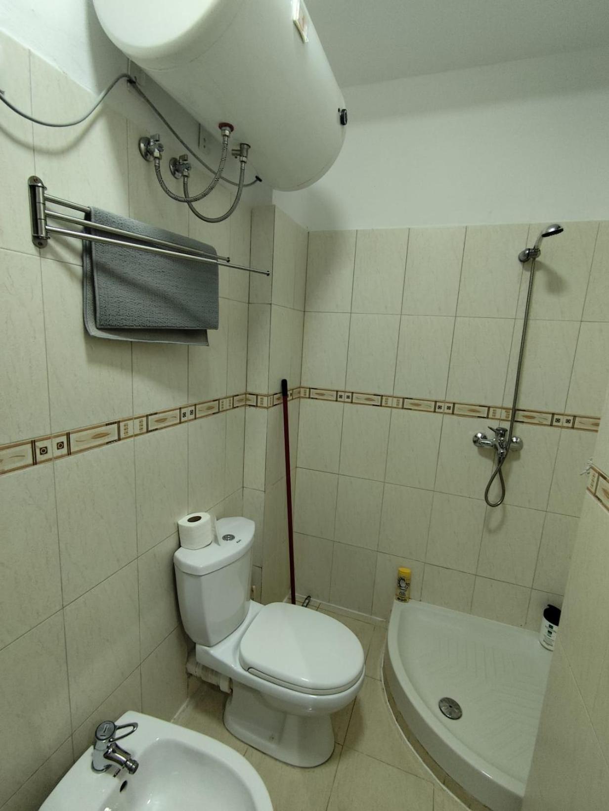 Daisy apartment