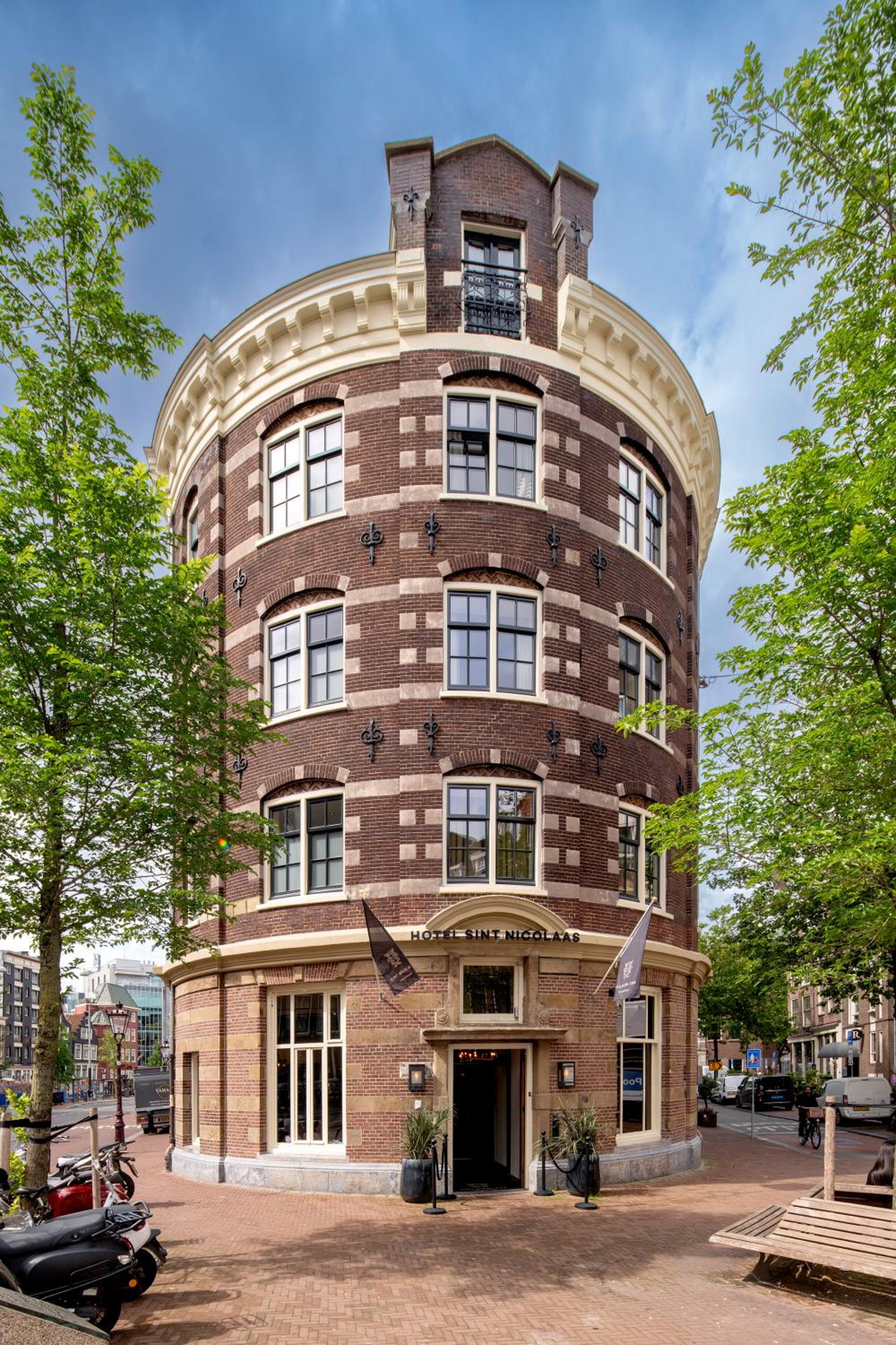 Hotel Sint Nicolaas — Amsterdam