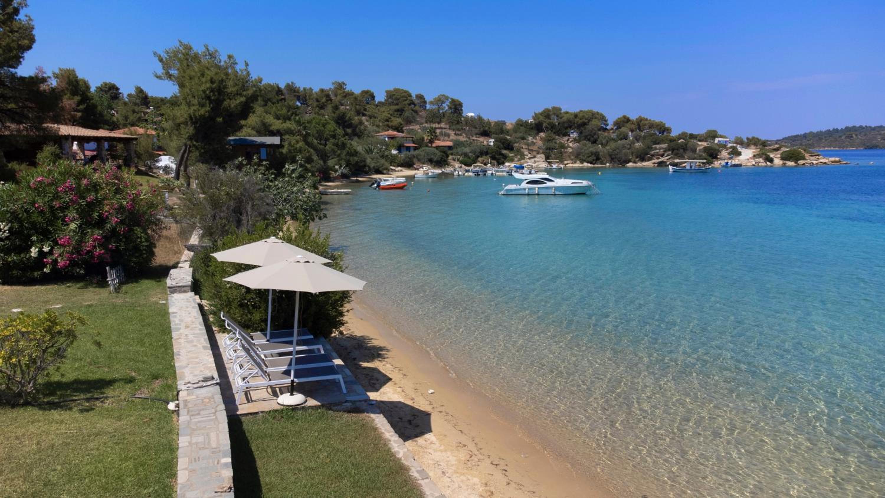 Villa Egeo - Beachfront Paradise, Private Beach, Starlink, BBQ view 4
