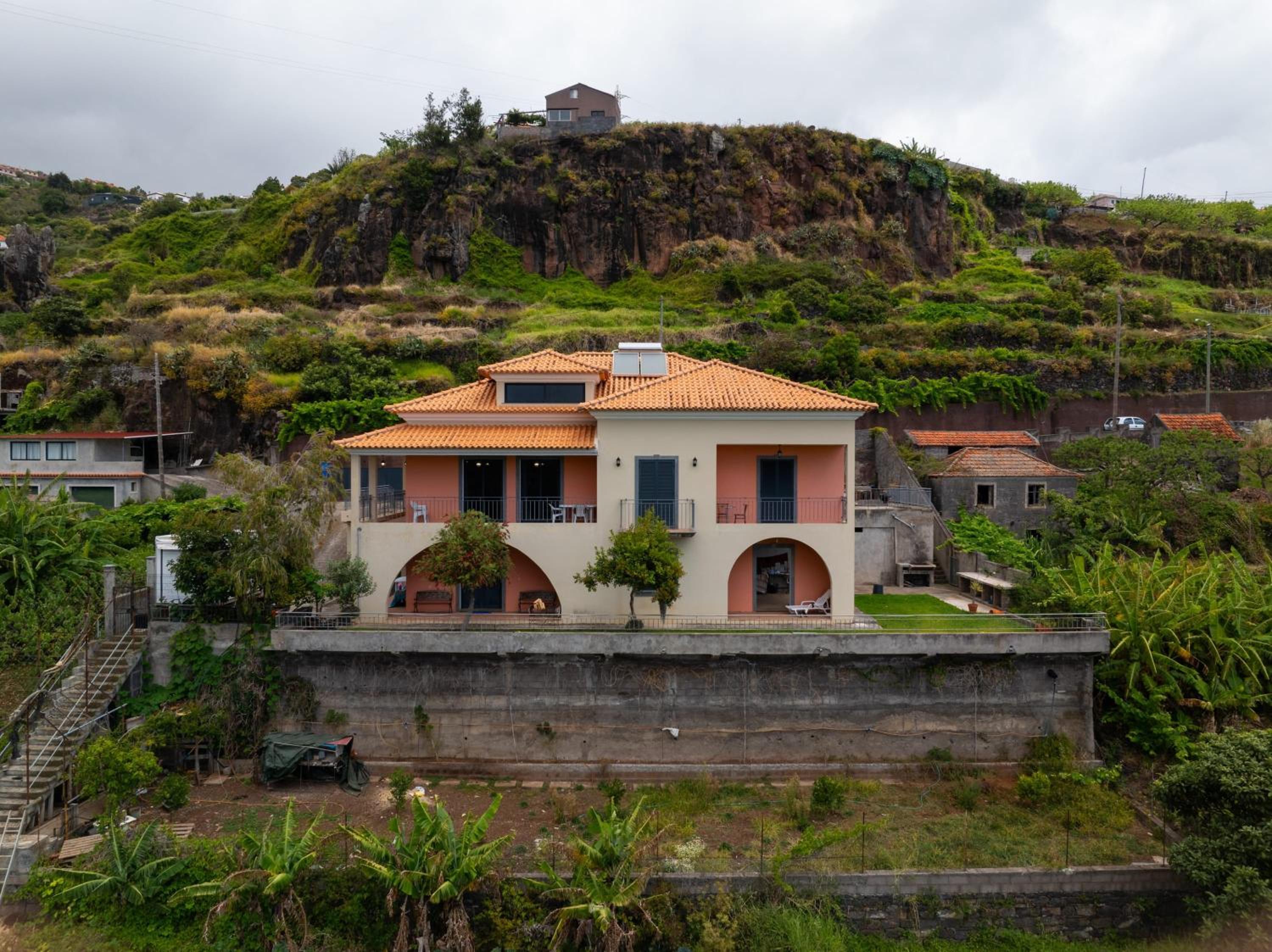 Villa Flor Garden Retreat & Peaceful Stay