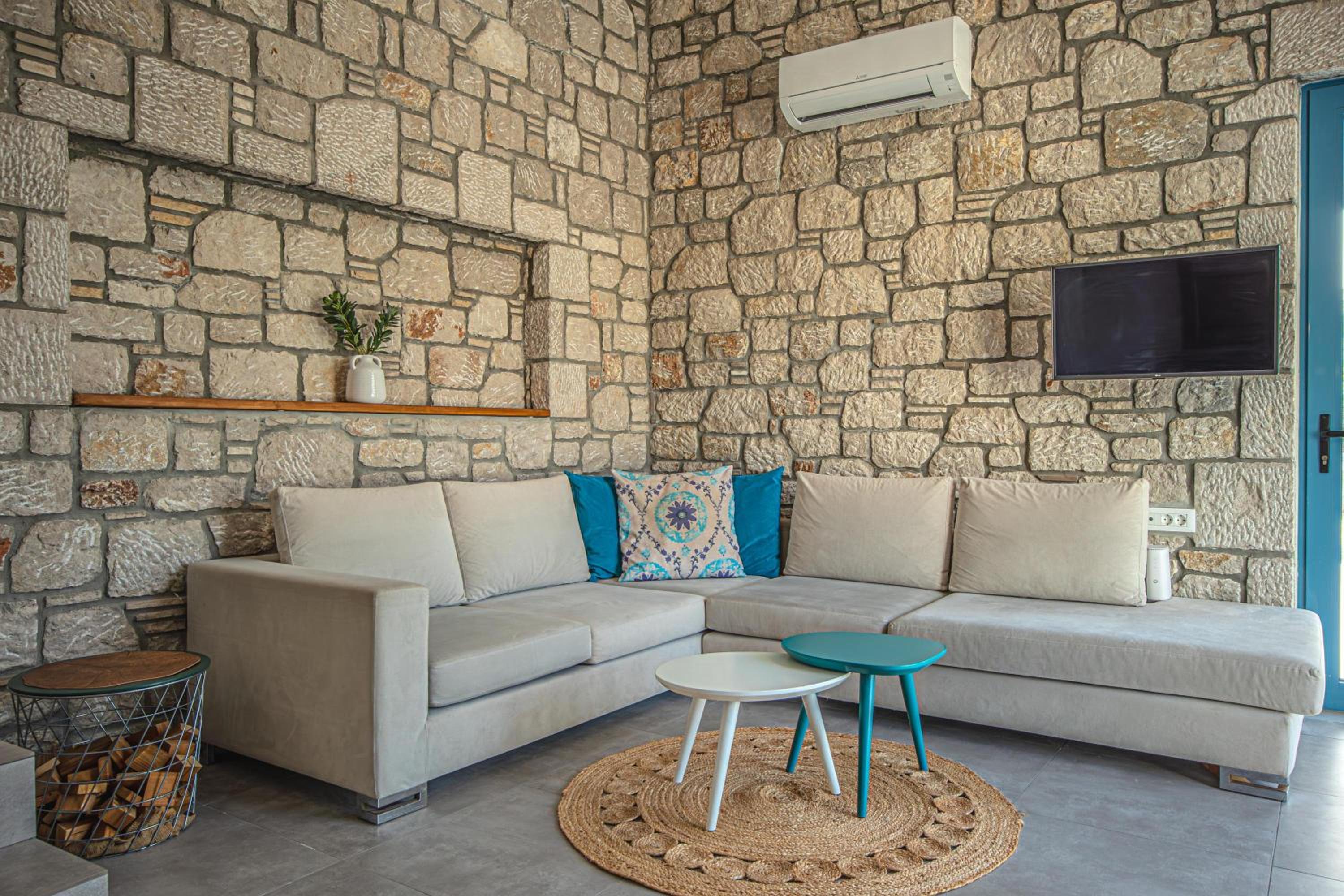 Anasa Rustic Villa view 5