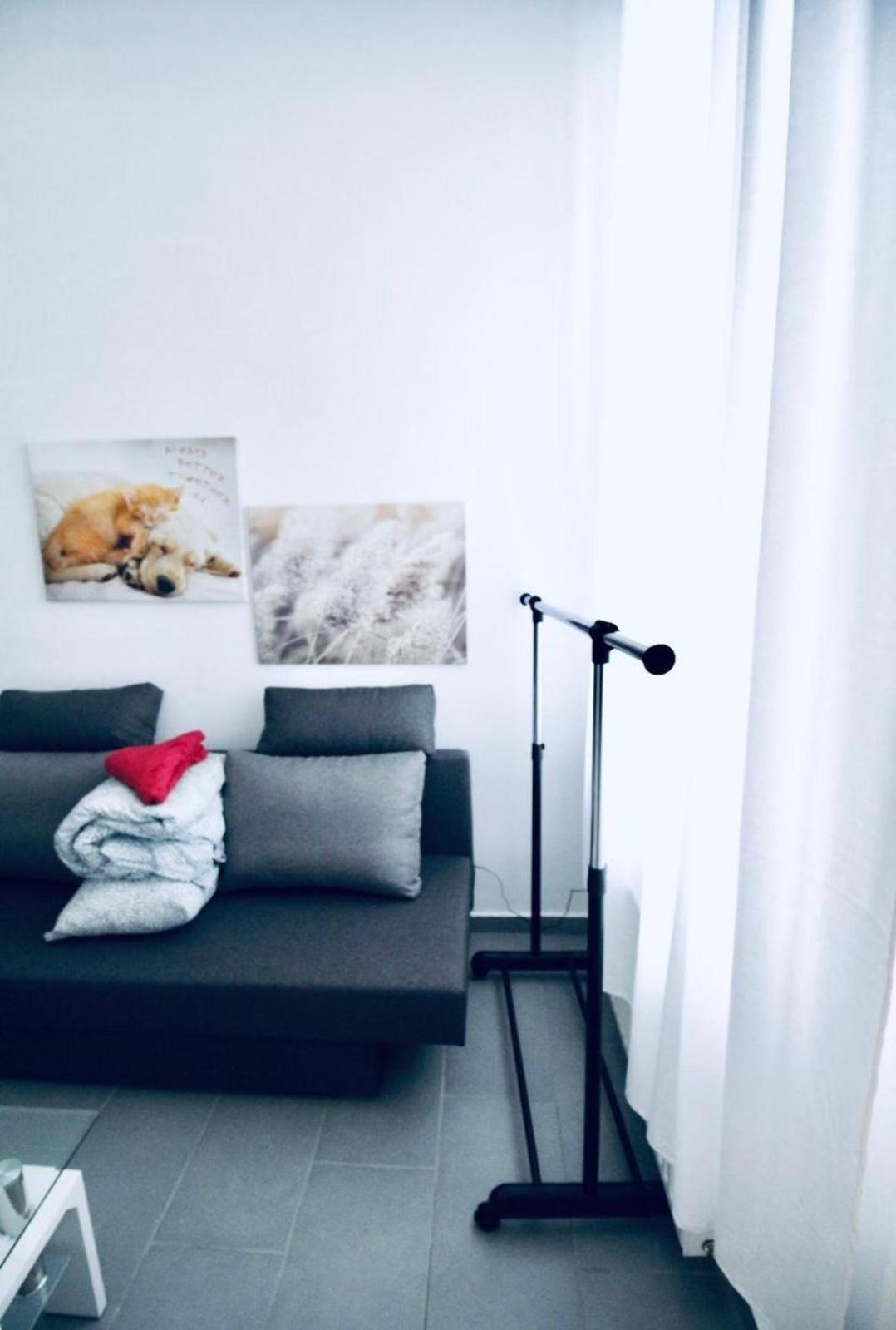 6 min to Amusement Park - Economy Rooms in Shared Apartment