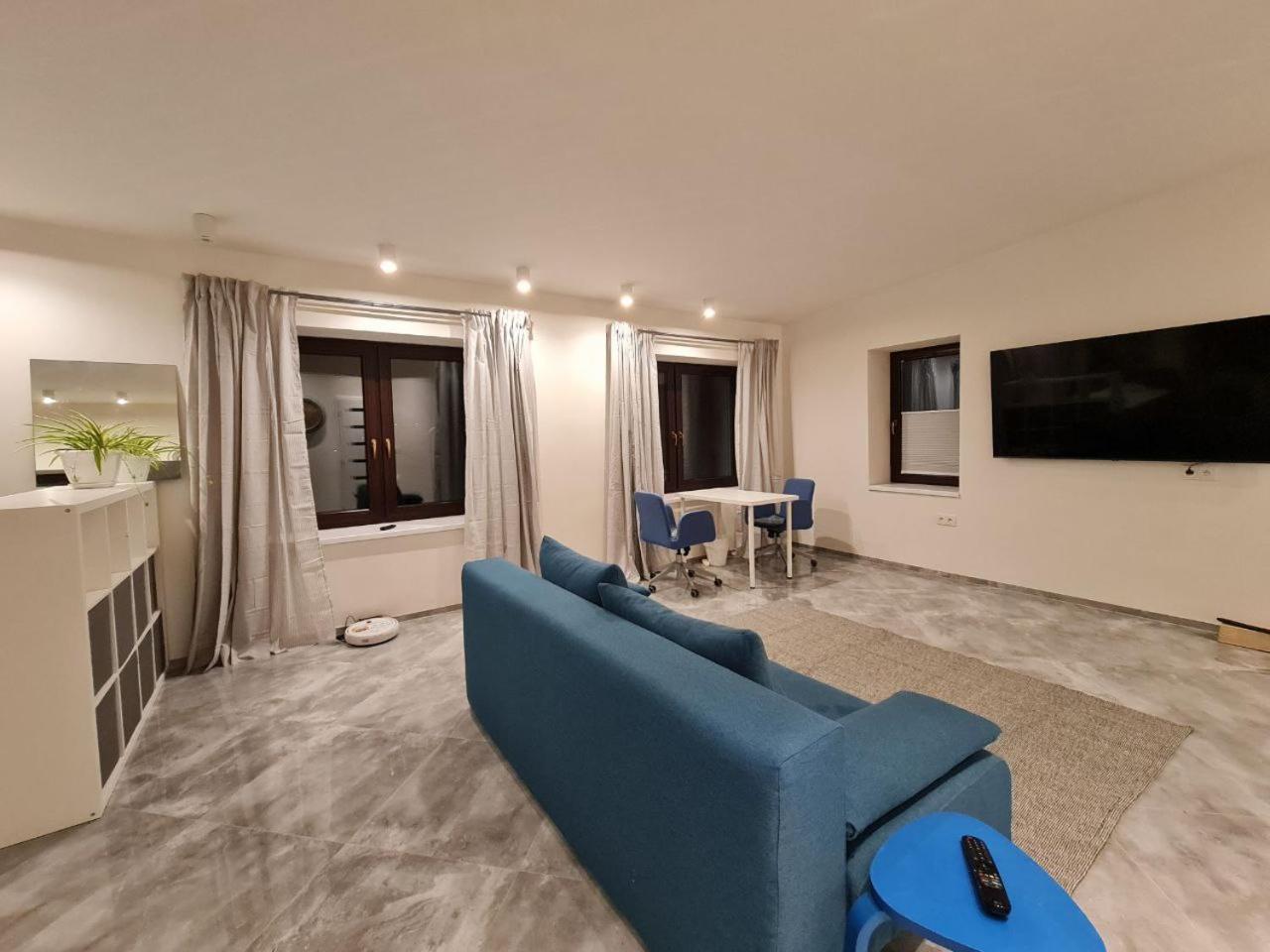 Airport Private Apartment, Advance Registration, No Reception, Self Check-in, Calm Environment, Non-Smoking Guests