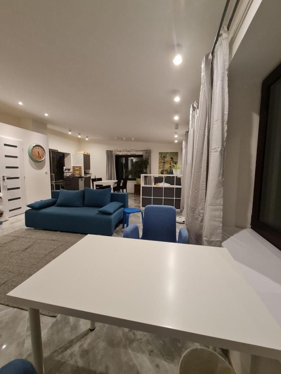 Airport Private Apartment, Advance Registration, No Reception, Self Check-in, Calm Environment, Non-Smoking Guests
