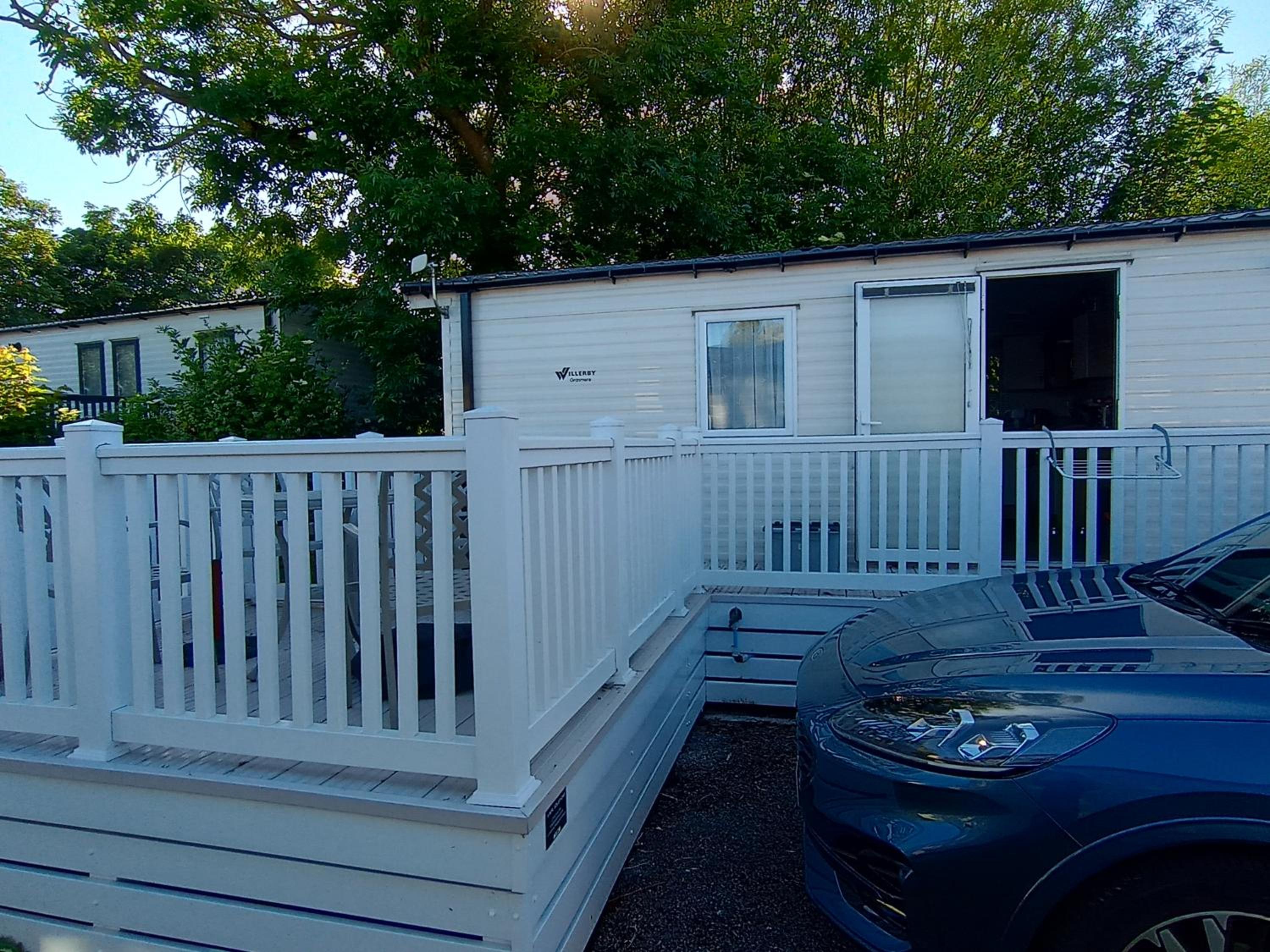 Sleeps 6 Pets Allowed & Free Parking