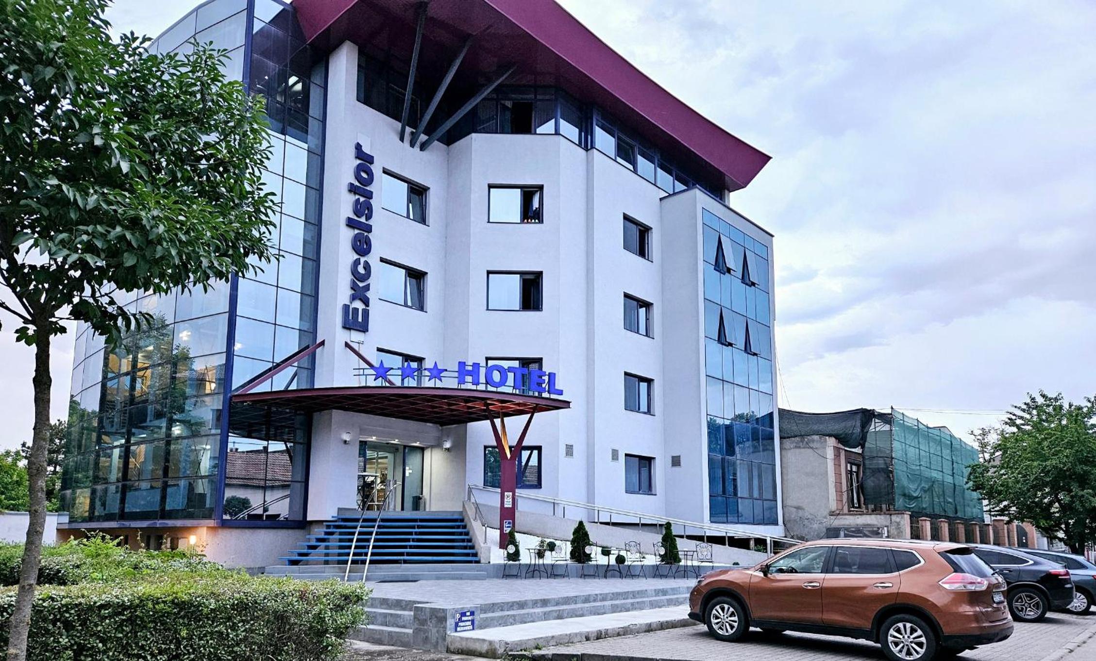 Hotel Excelsior - Image 1