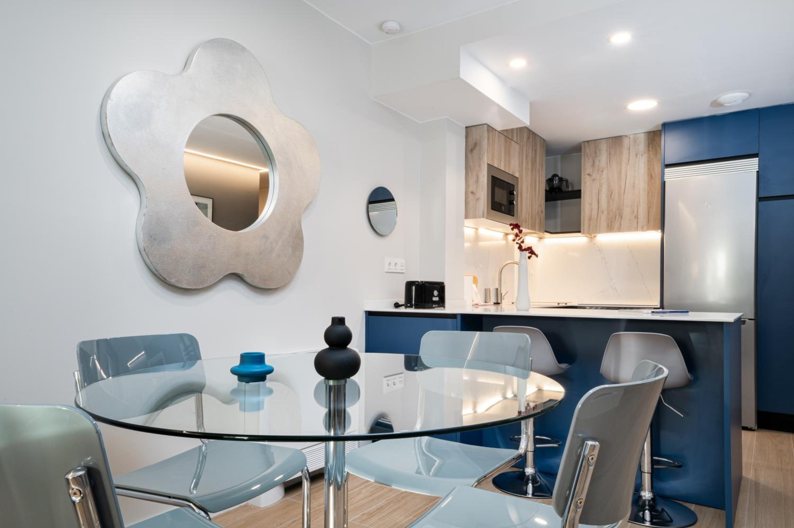 Apartamentos Torre del Reloj