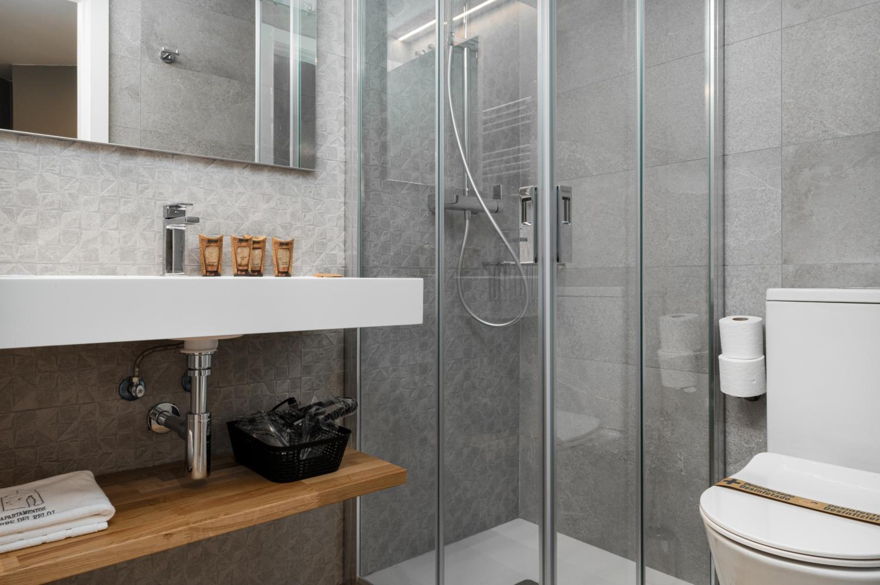 Apartamentos Torre del Reloj