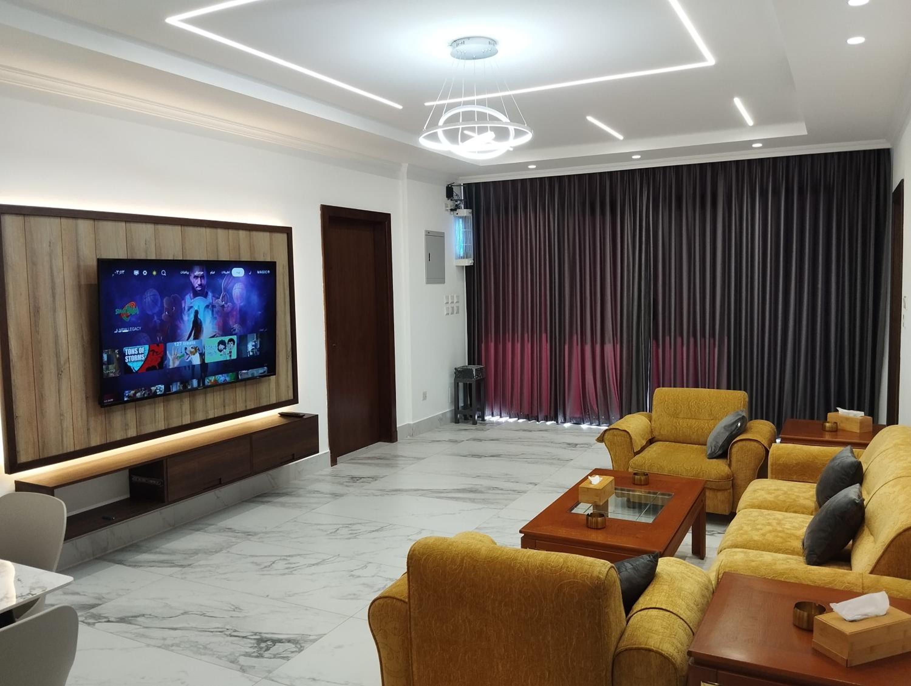 Airport chalet amman