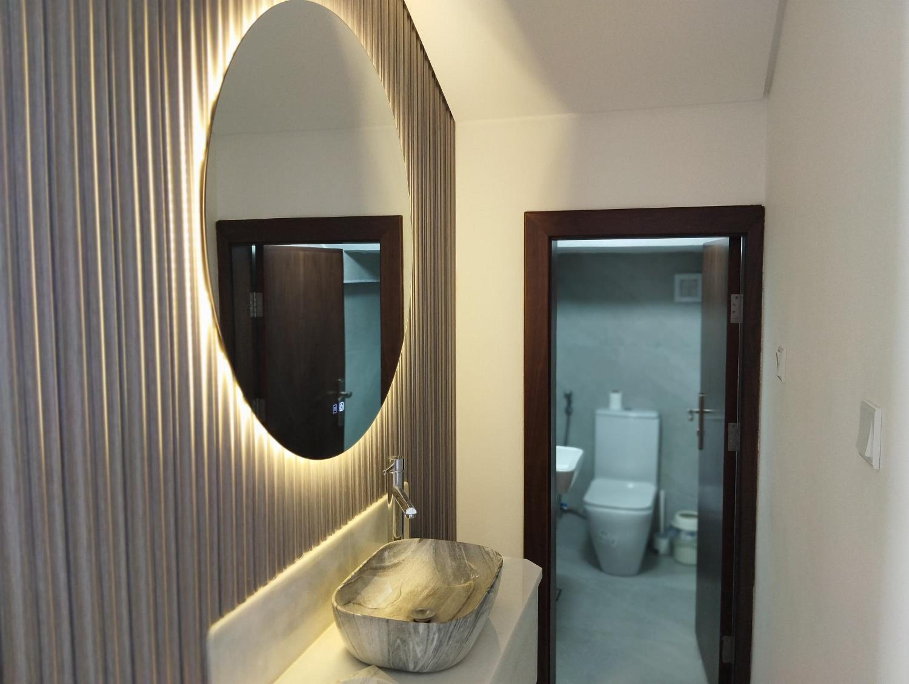 Airport chalet amman
