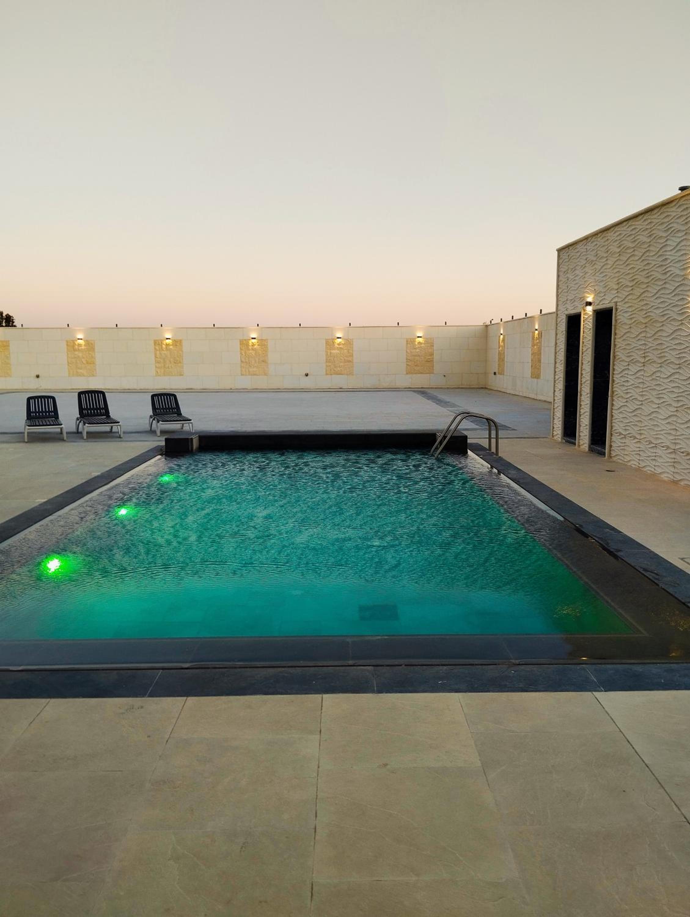 Airport chalet amman