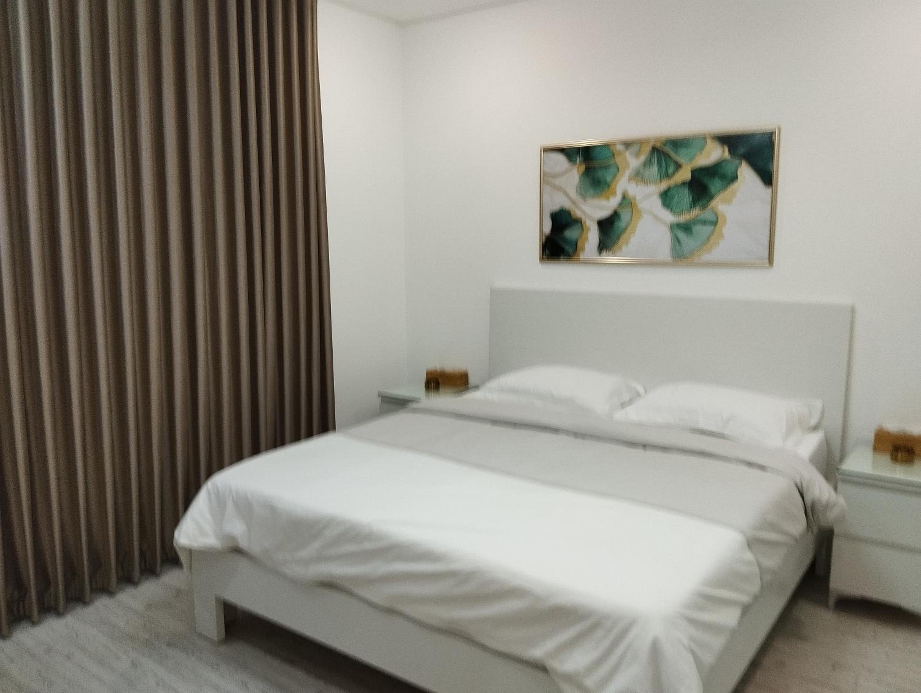 Airport chalet amman