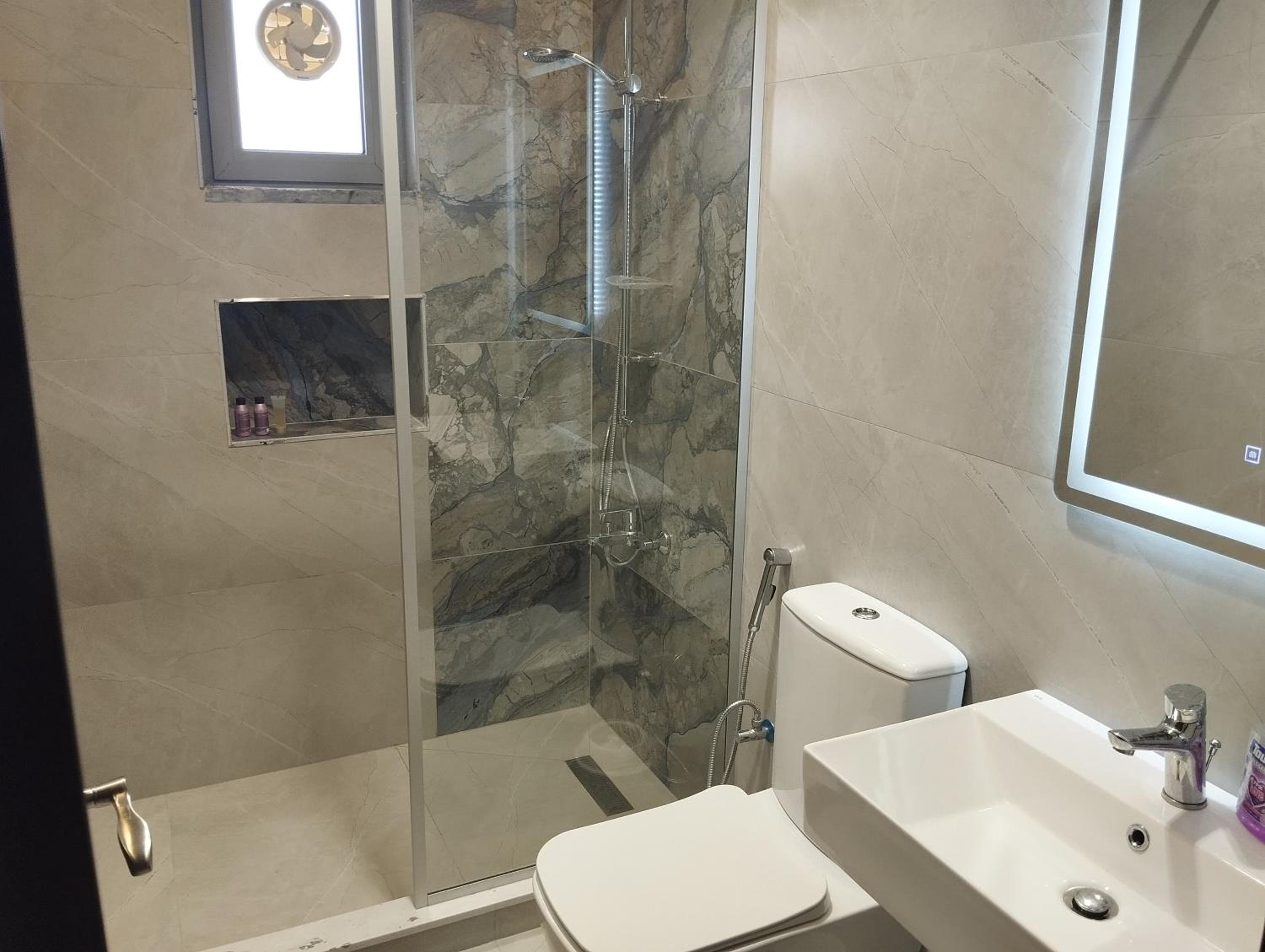 Airport chalet amman