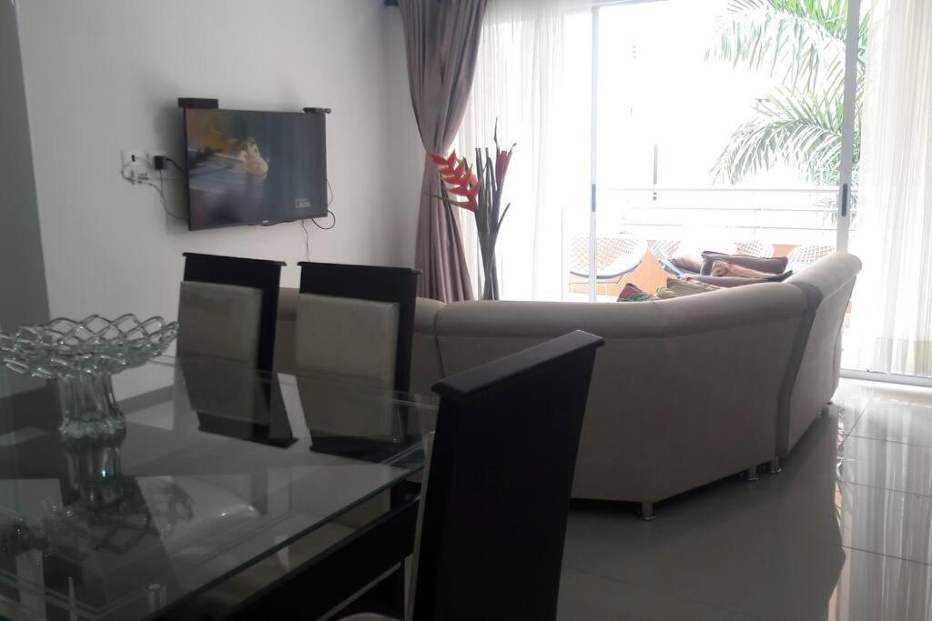 214 three bedroom apartment exclusive area cali