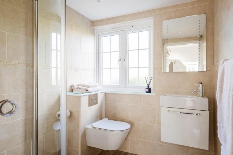 Beachside, Luxury Cottage, Devon
