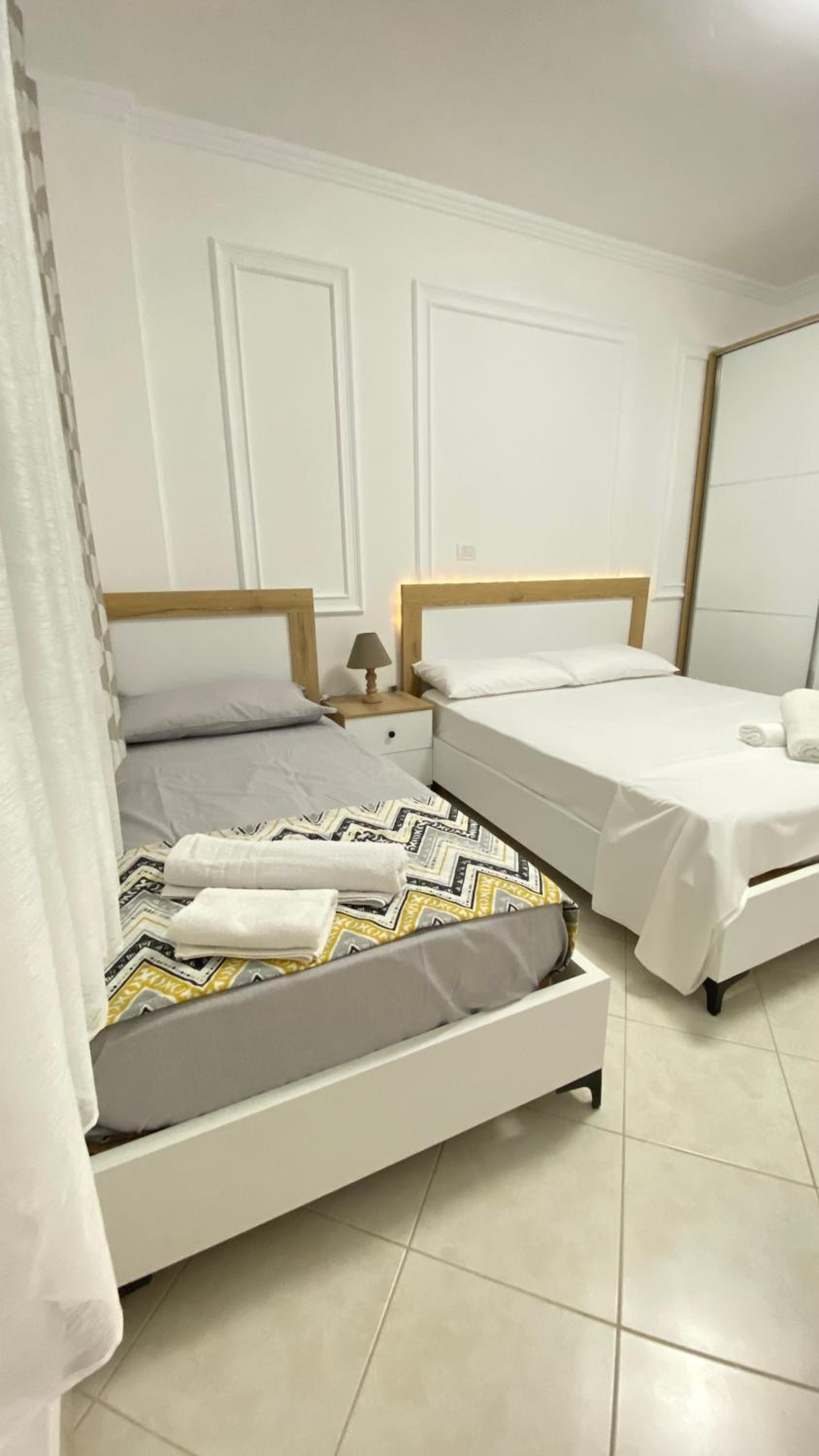 INA Apartaments