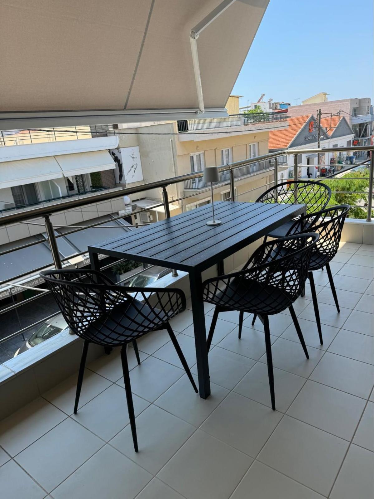 LOCAL SUITES - Nea Moudania Chalkidiki