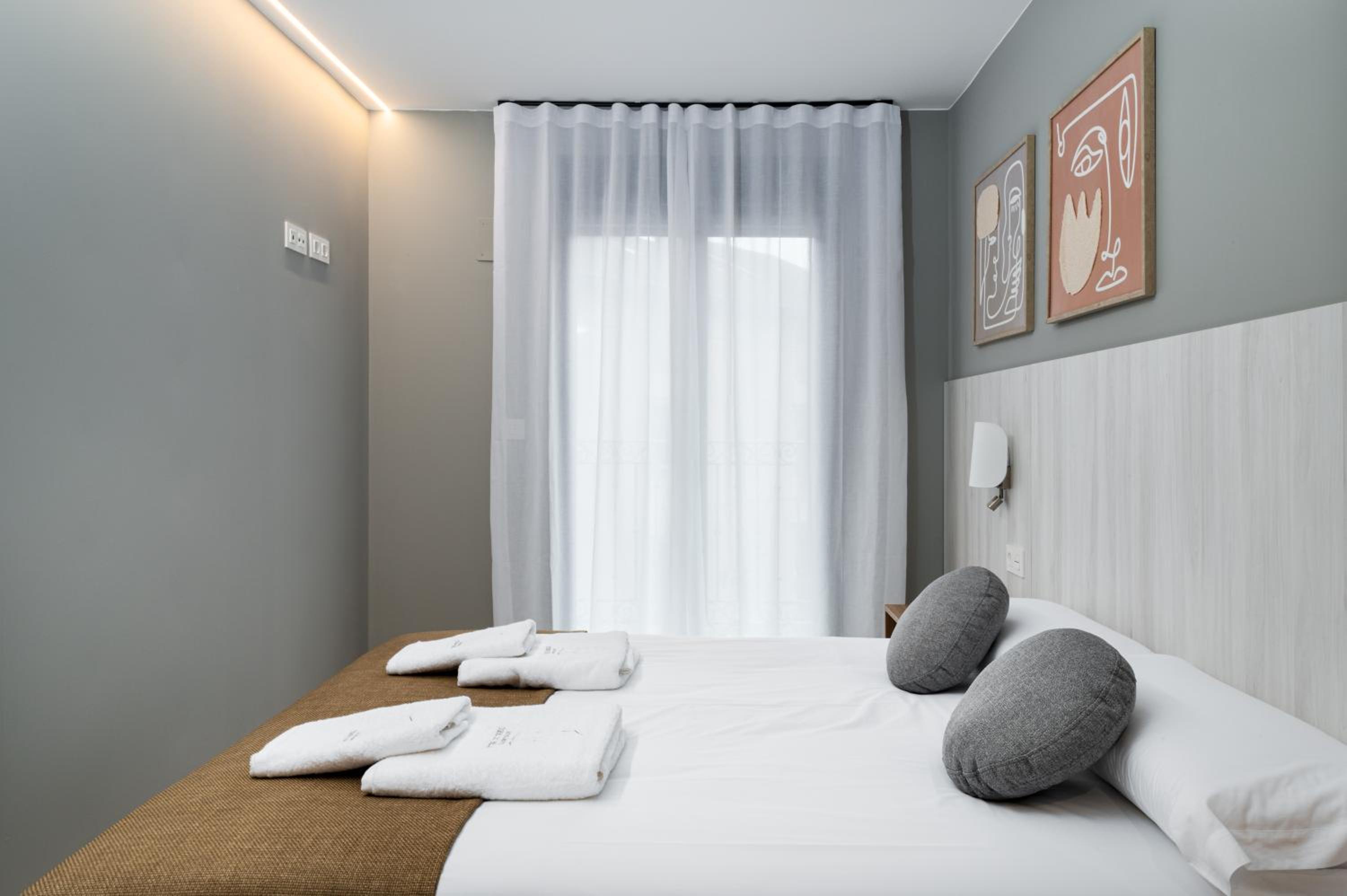 Apartamentos Torre del Reloj