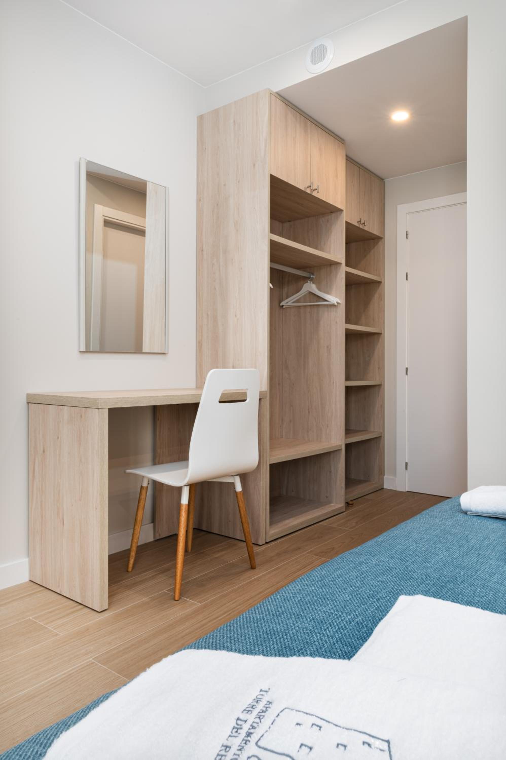 Apartamentos Torre del Reloj