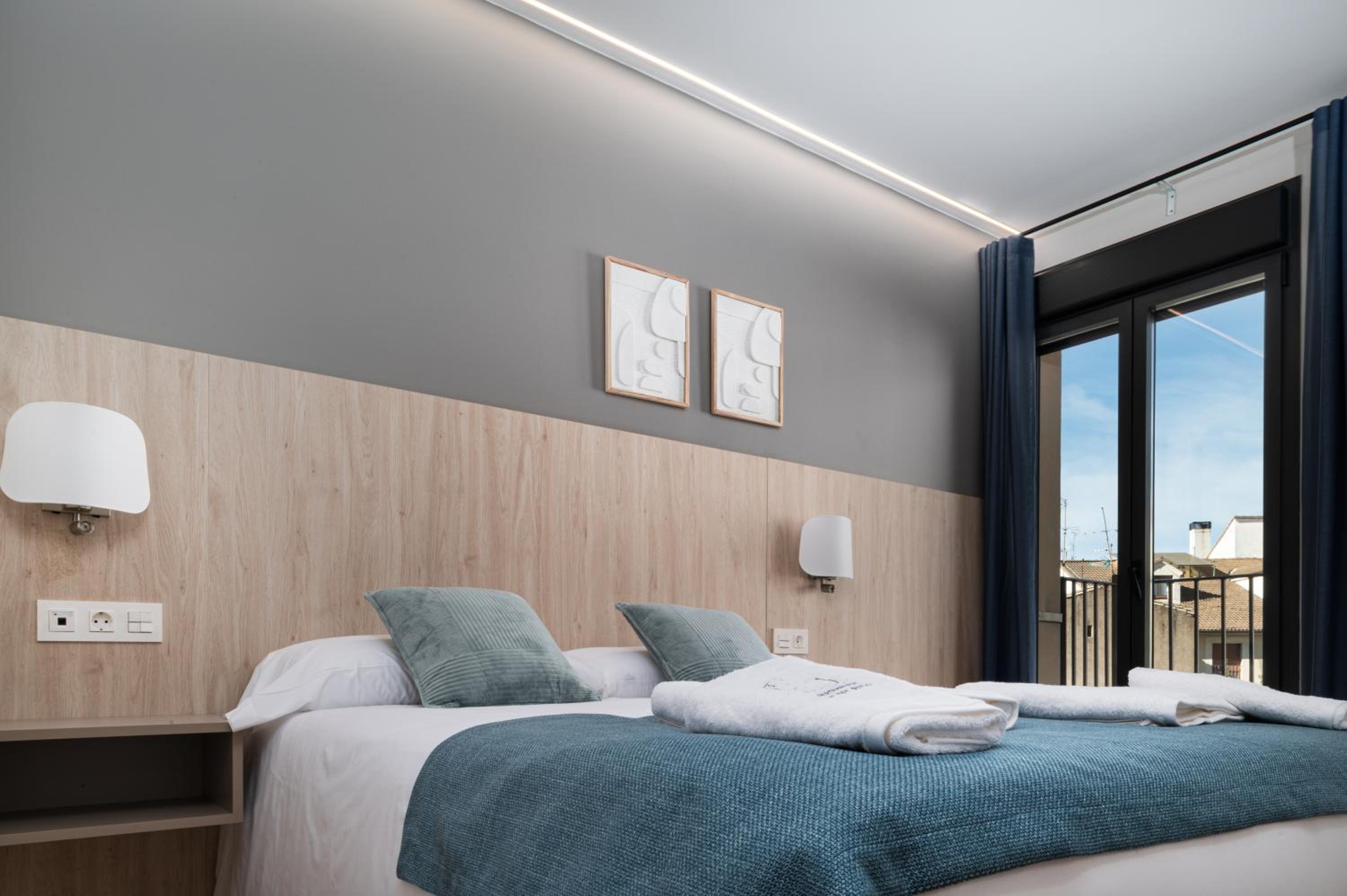 Apartamentos Torre del Reloj