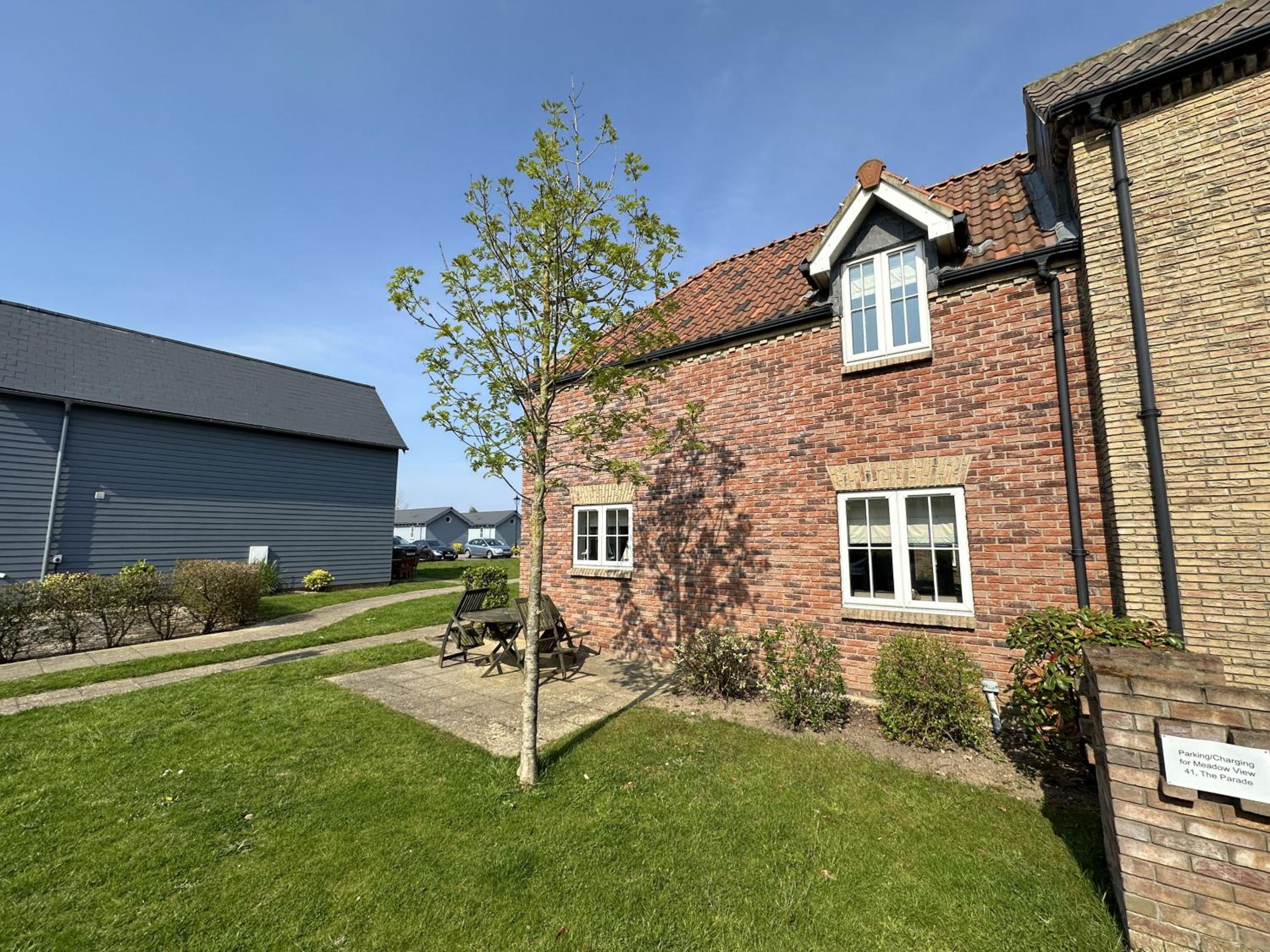 Seasalt Cottage - Part of the The Bay Filey Holiday Village with pool, gym and direct beach access, pub, restaurant, tennis and meadows walks