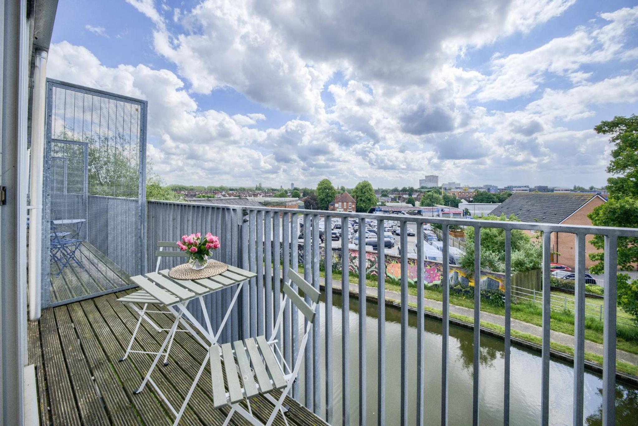 Coventry Large 4-bed Townhouse by Empower Homes view 5
