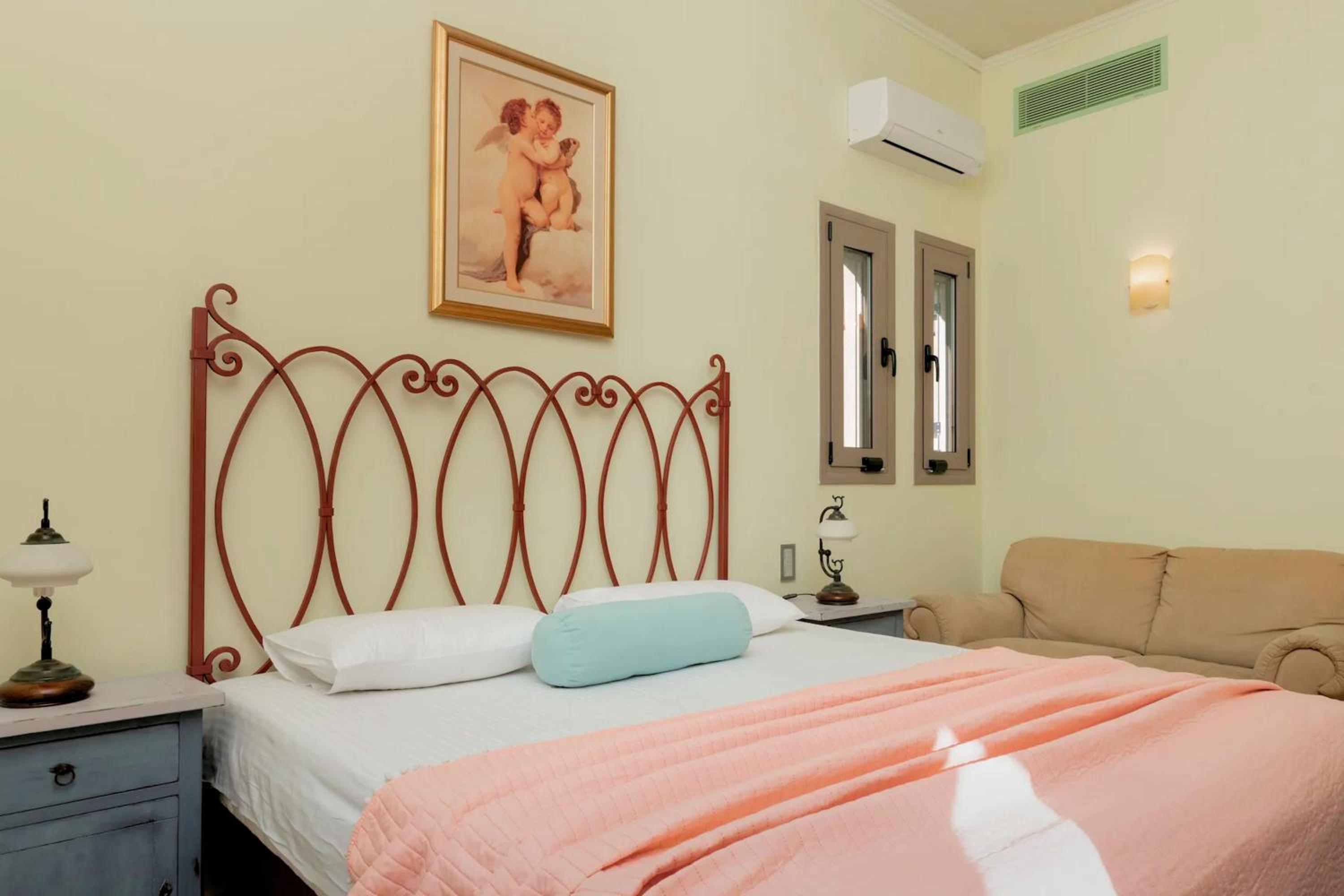 Beautiful Zakynthos Villa - 4 Bedrooms - Villa Silver Prime - Private Pool and Fantastic Views - Akrotiri photo 4