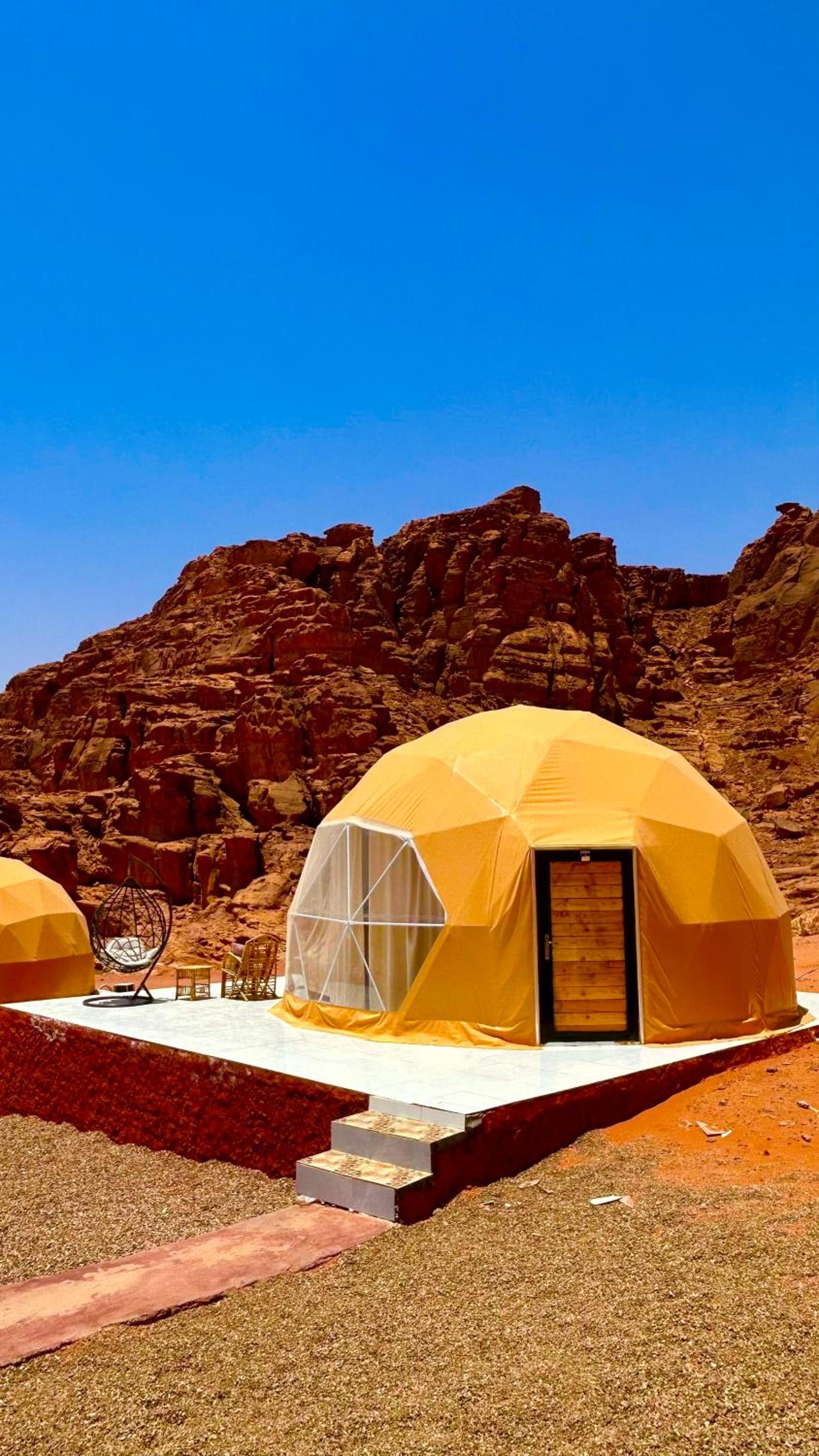 Wadi Rum Luxure desert Camp view 4