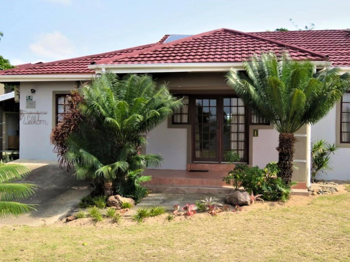 Dumehlezi Self Catering view 3