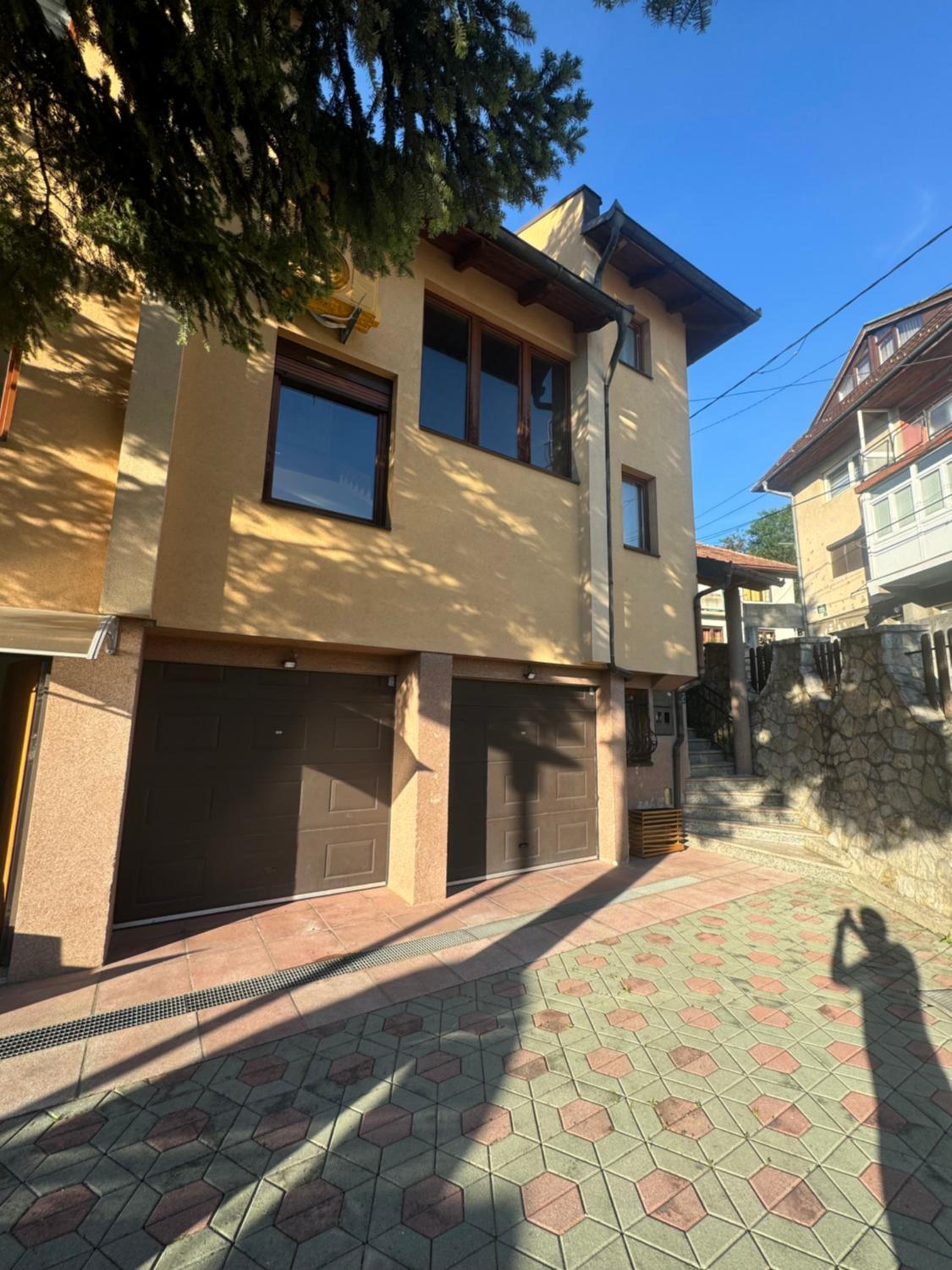 Villa Center Sarajevo - FREE PARKING