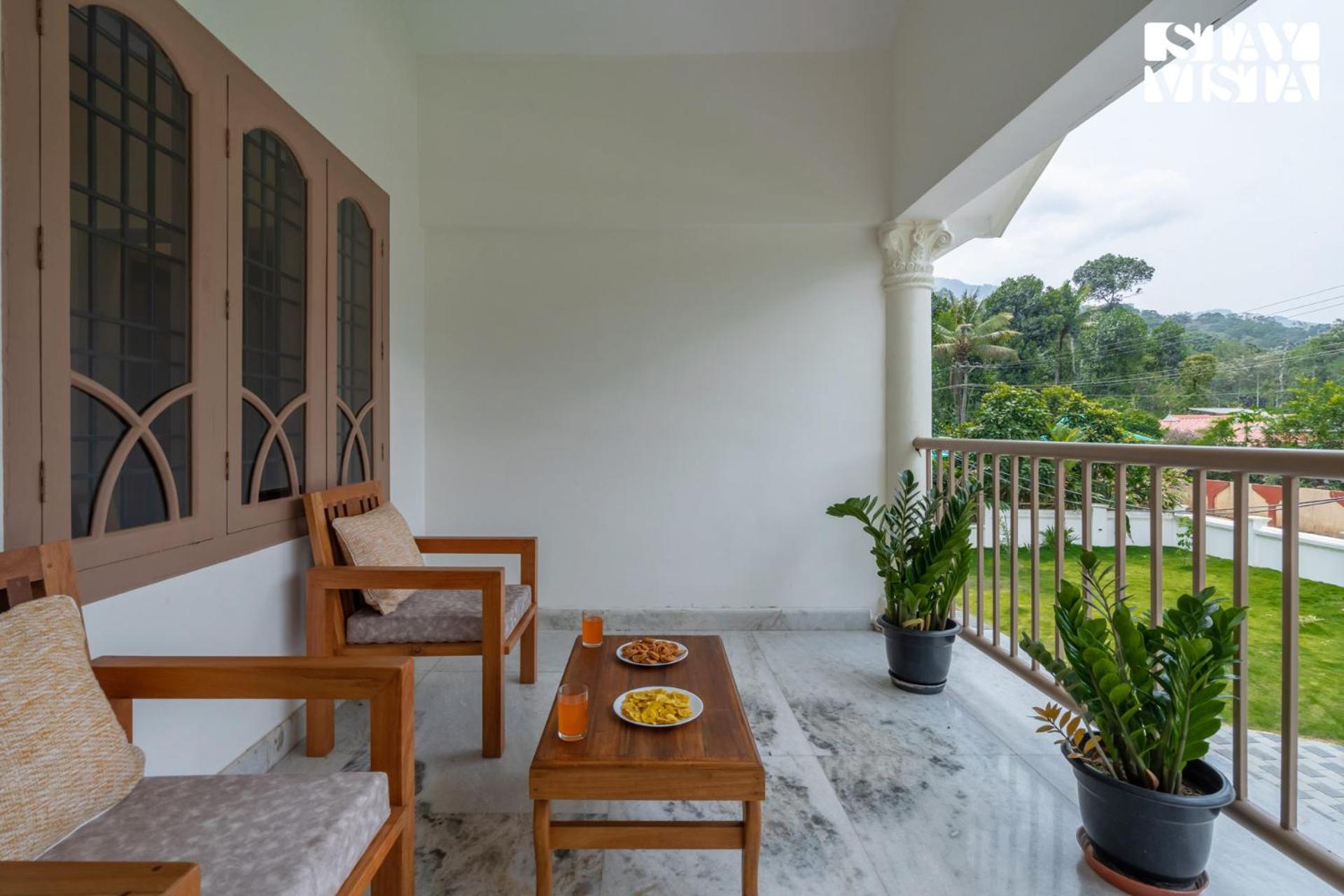 StayVista at Spice Notes - Breakfast Included