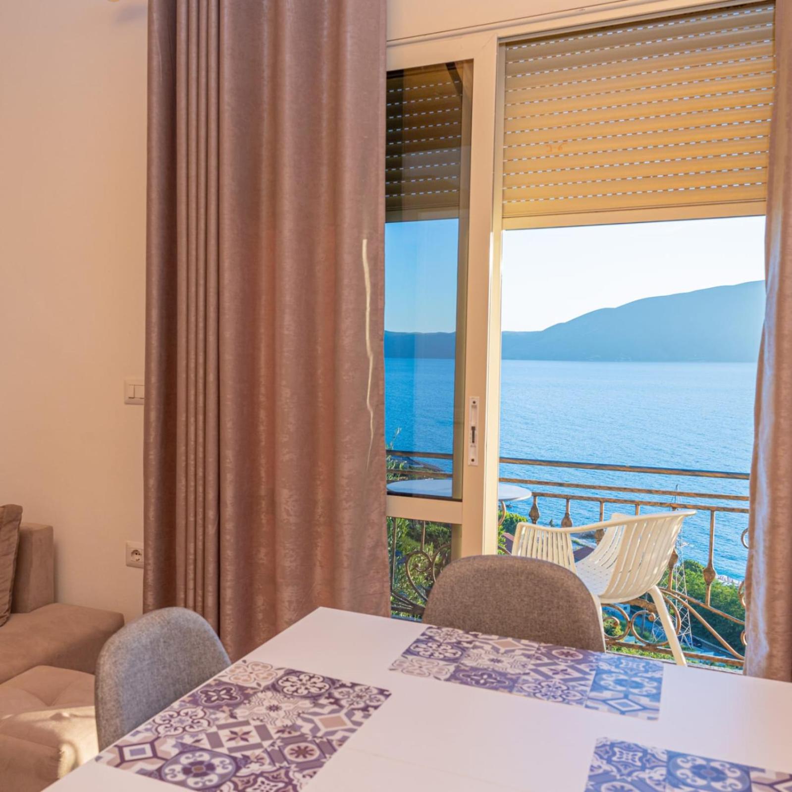 Premium Beach Apartments Jonufer