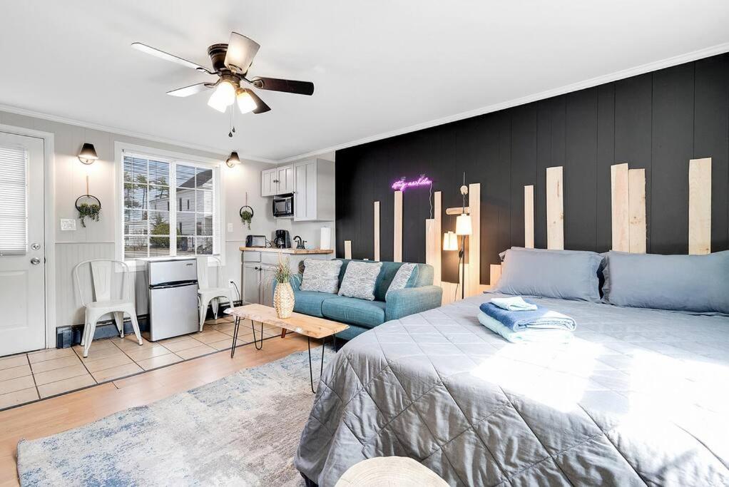 Fun Vibes Motel Suite-Trendy Stay view 3
