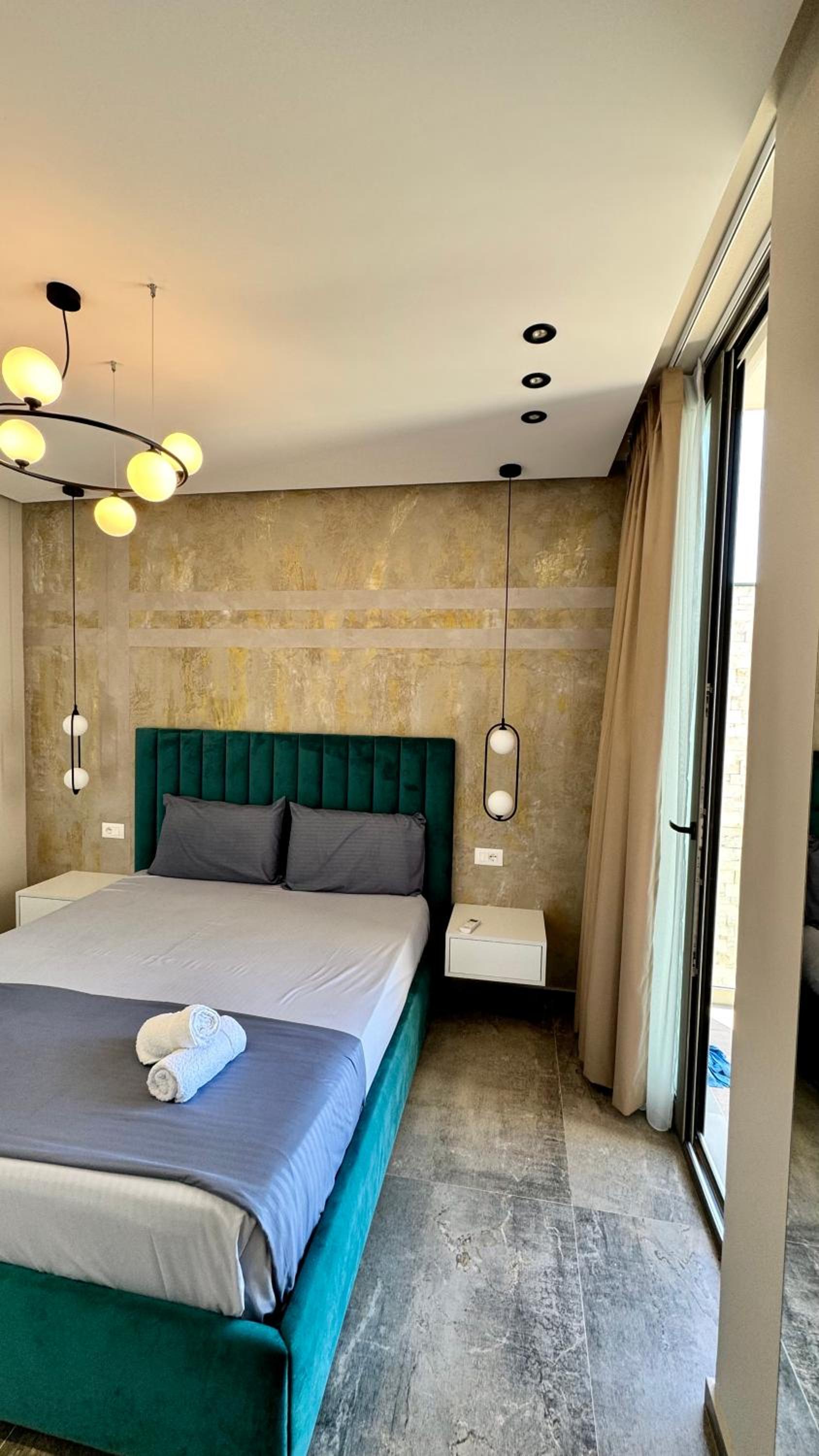 Heaven Apartment Drimades Olea Residence