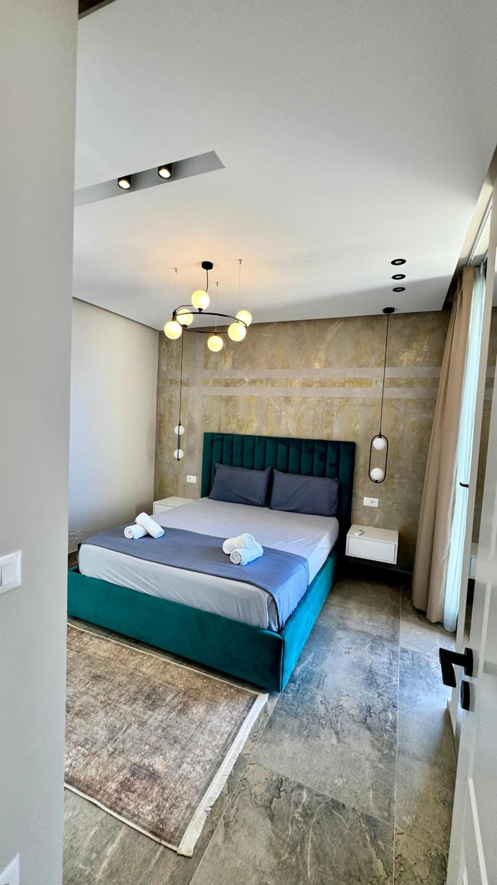 Heaven Apartment Drimades Olea Residence