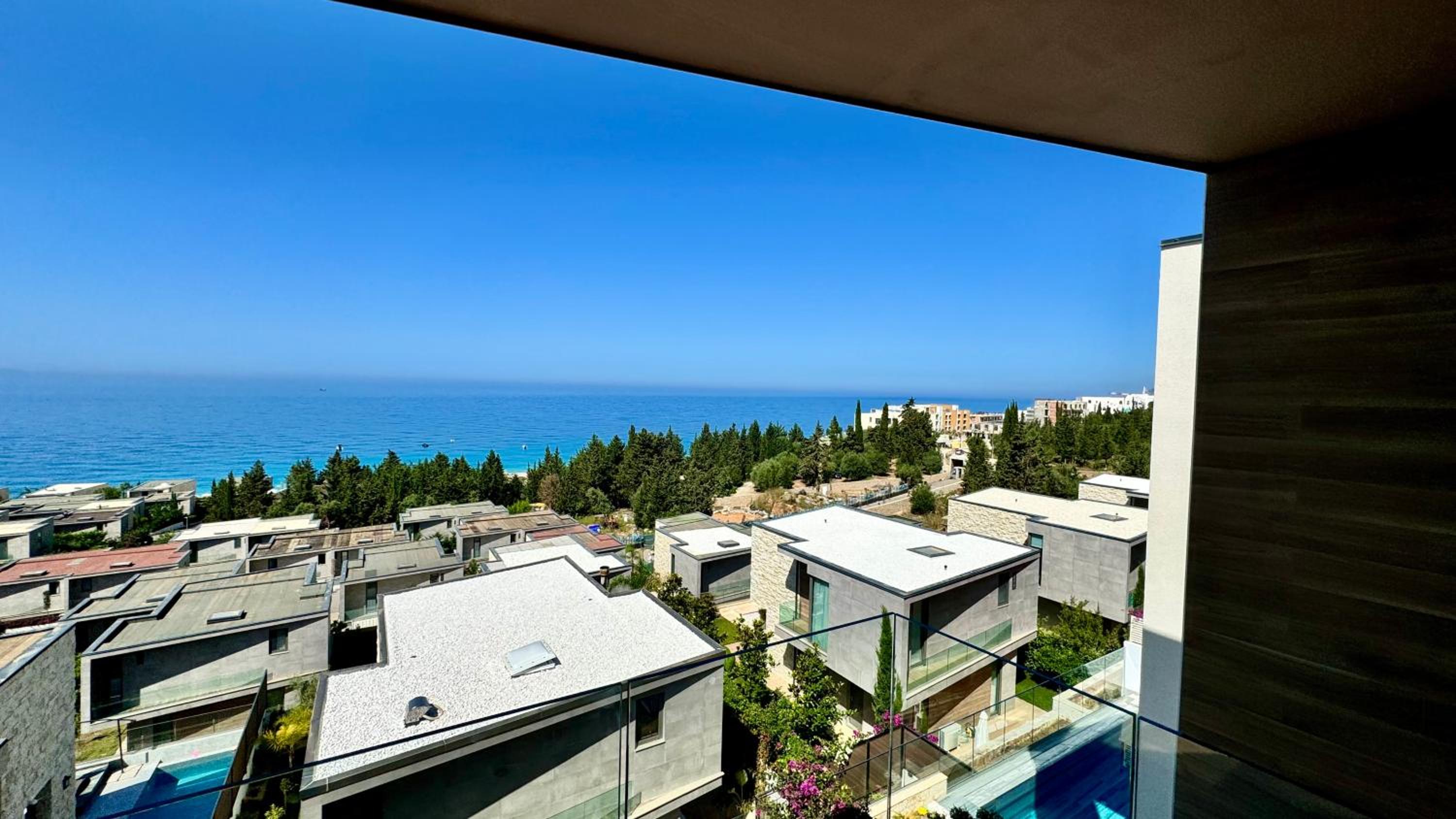 Heaven Apartment Drimades Olea Residence