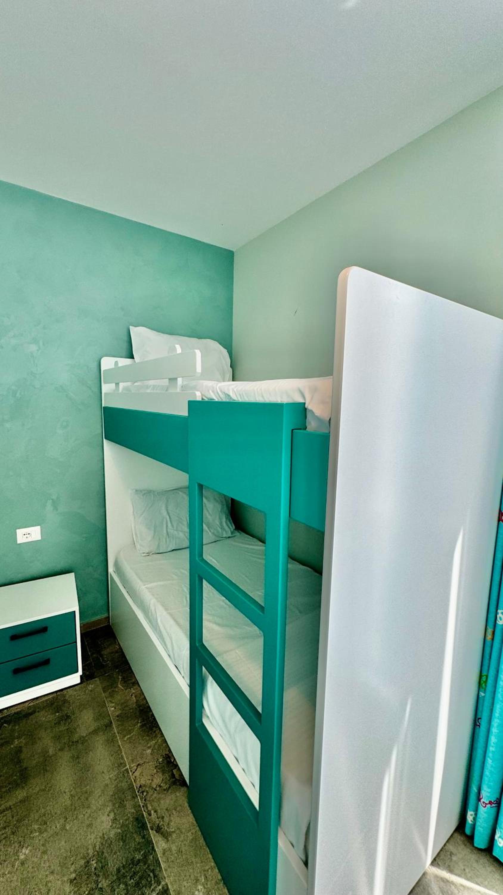 Heaven Apartment Drimades Olea Residence